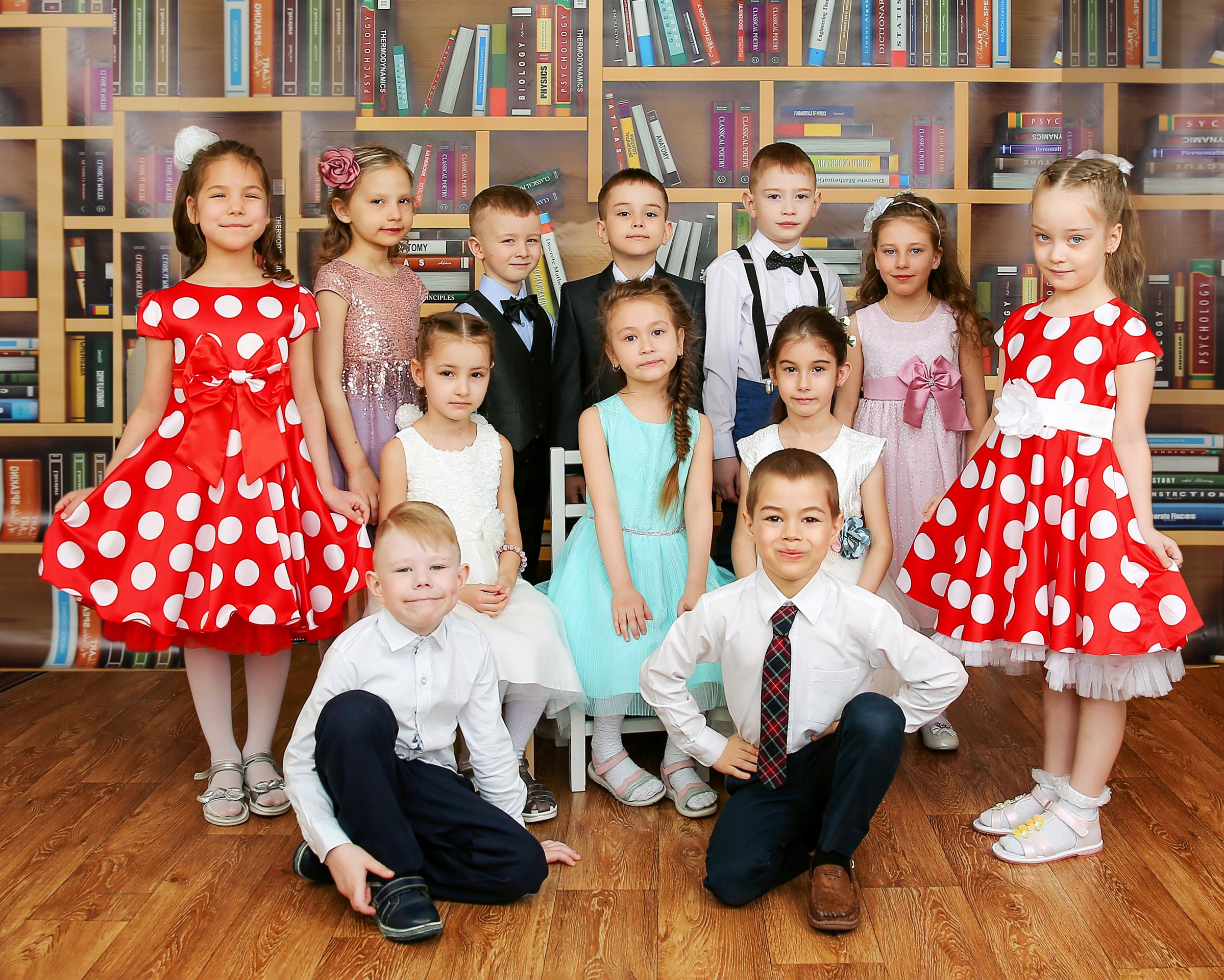 ДС Фотография группы. ФотоКласс72 | Выпускные альбомы |Тюмень