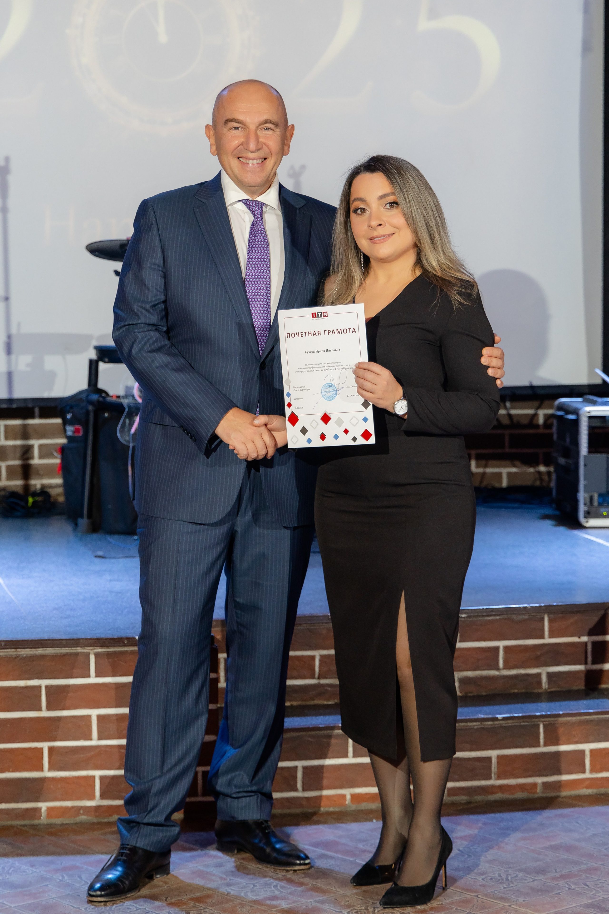 Корпоративная новогодняя съемка для логистической компании ИТА. Свадебный фотограф в Минске/Беларуси Сергей Спиридонов