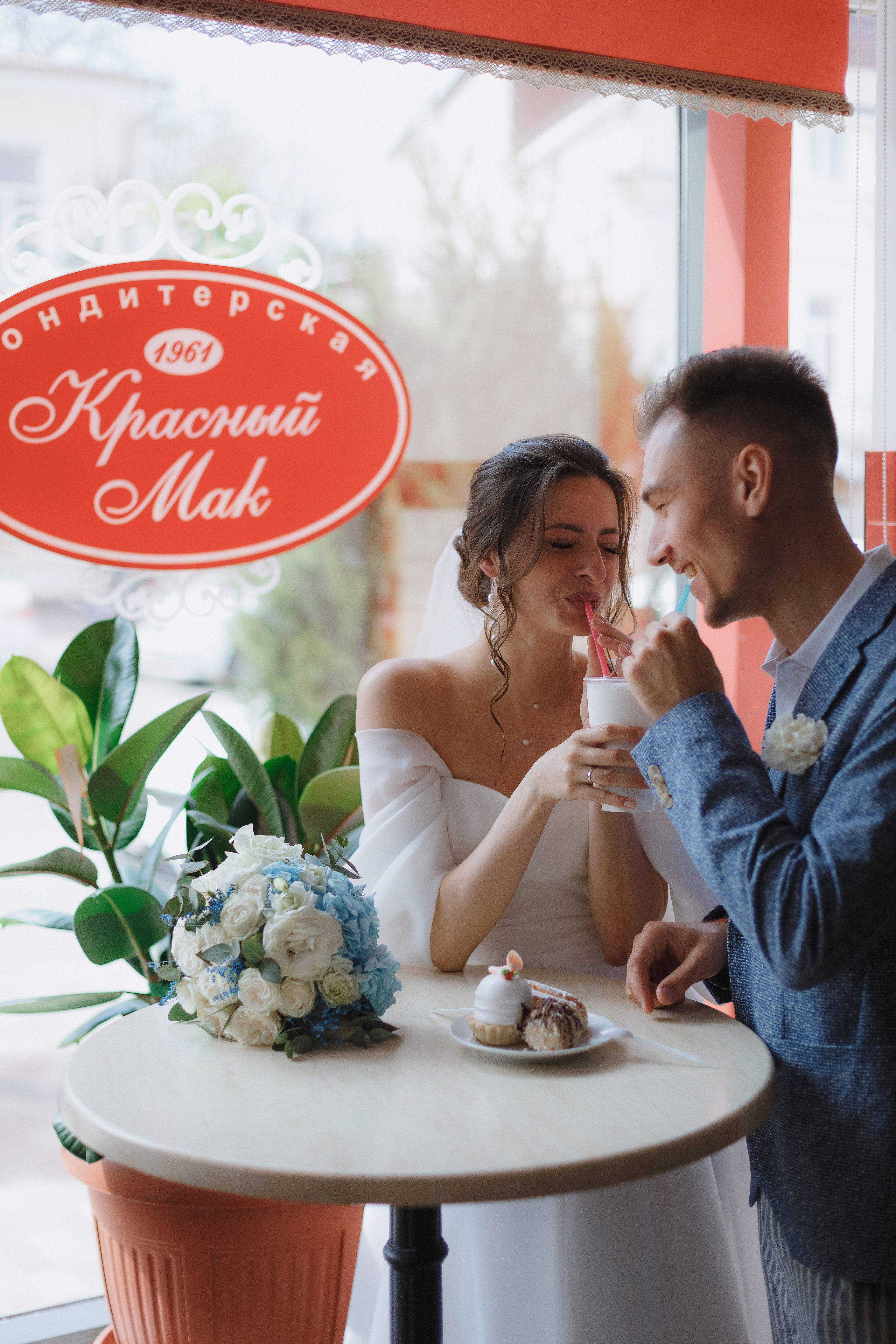 Яркие моменты: Свадебная фотосъёмка Евгения и Валерии в Таганроге. Свадебный и семейный фотограф в Таганроге Бакарюк Антон