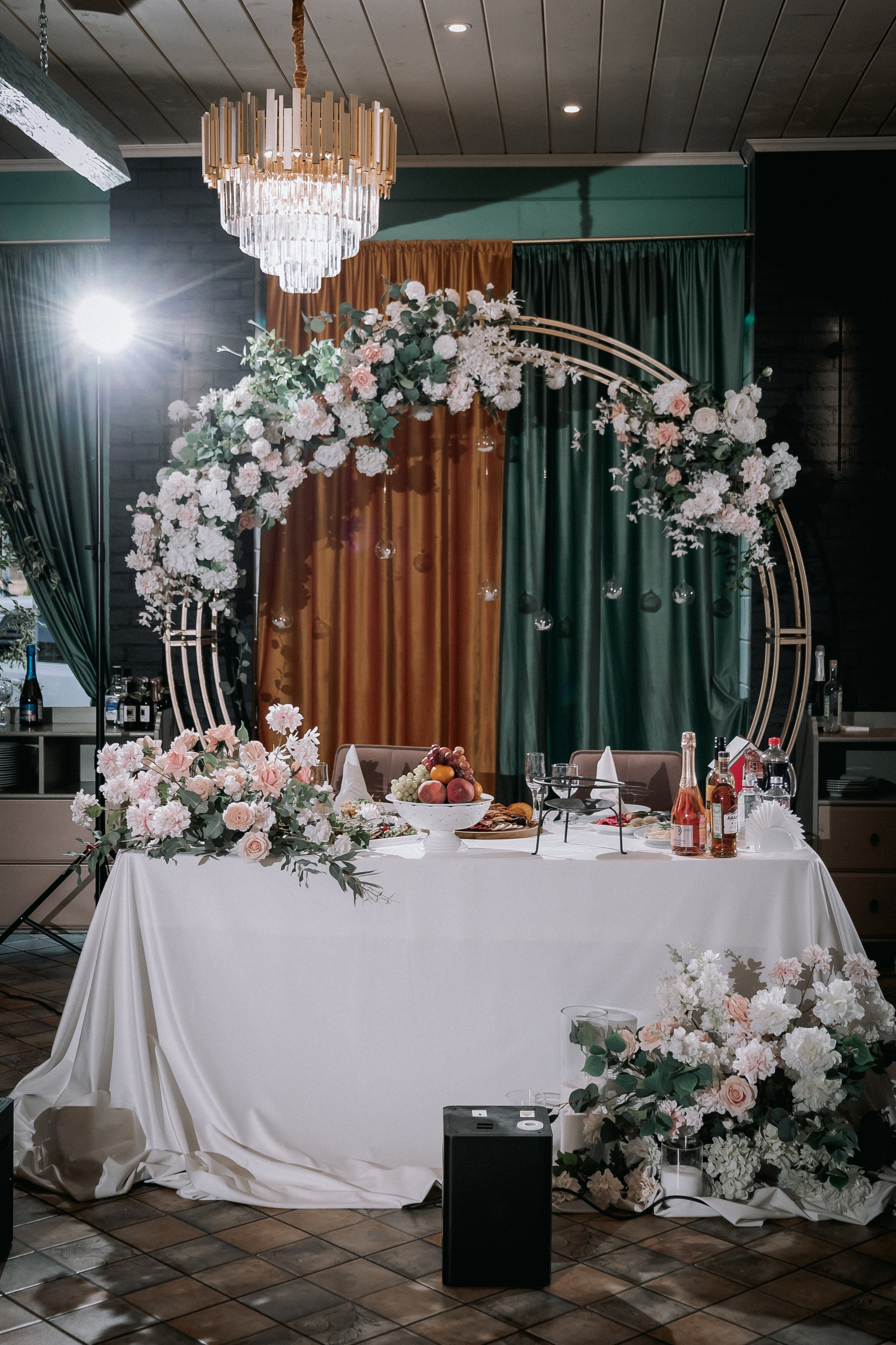 Свадебный день. Дарья и Джем. Свадебная фотография. Арина Рубах