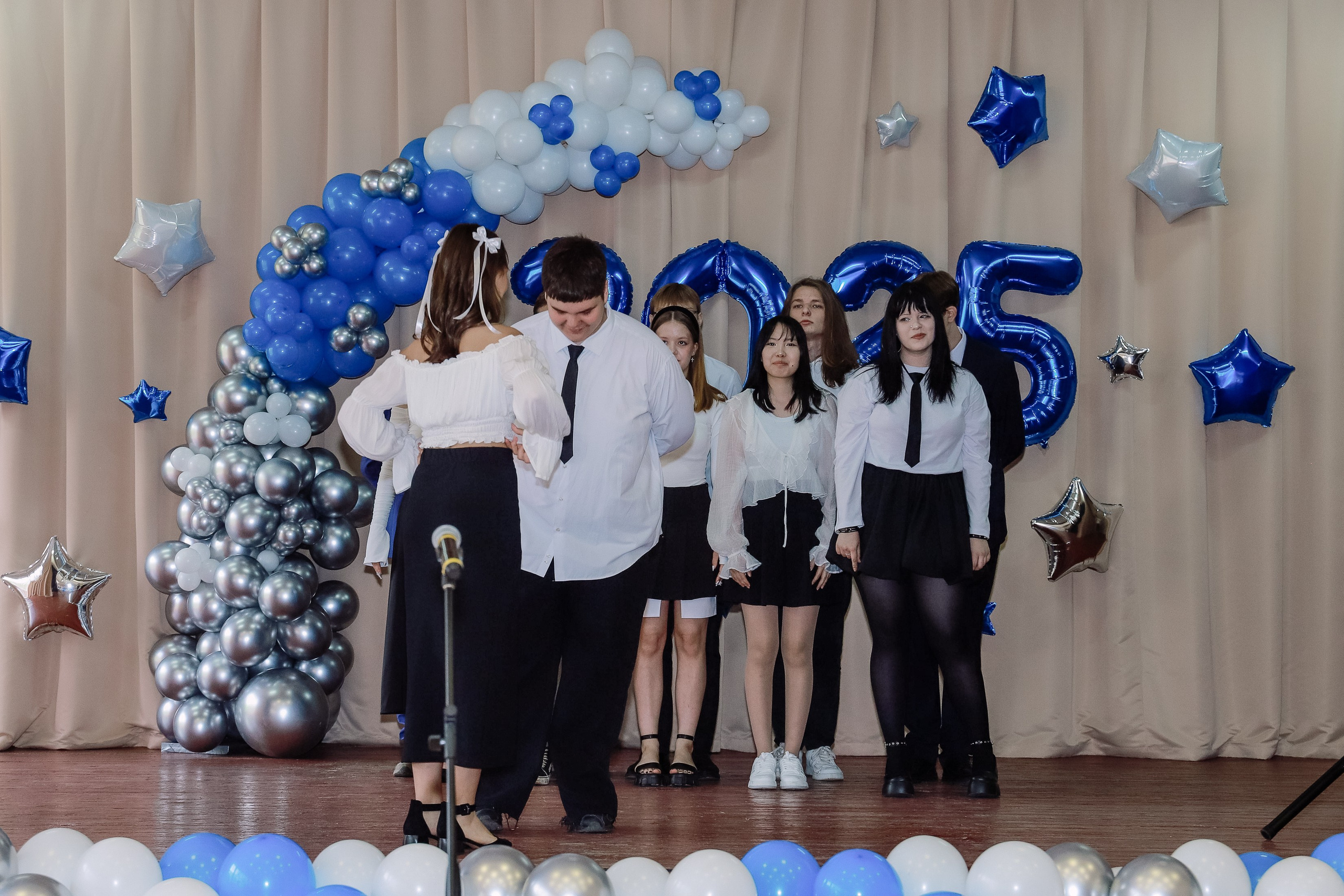 Последний звонок 9 кл № 26. Фотограф Юлия Мальцева