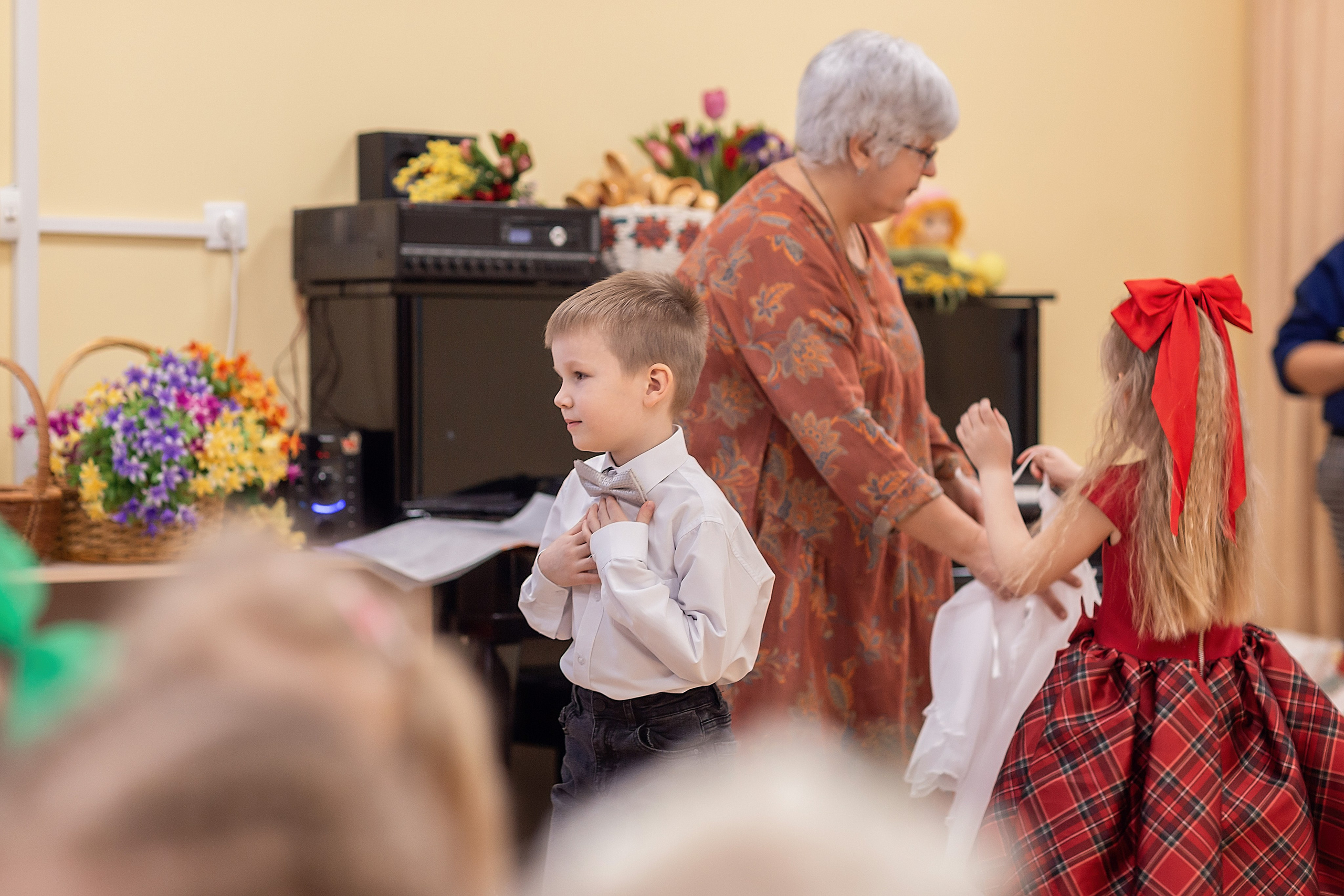 Весенний утренник_старшая группа_2025. Семейный фотограф в Санкт-Петербурге