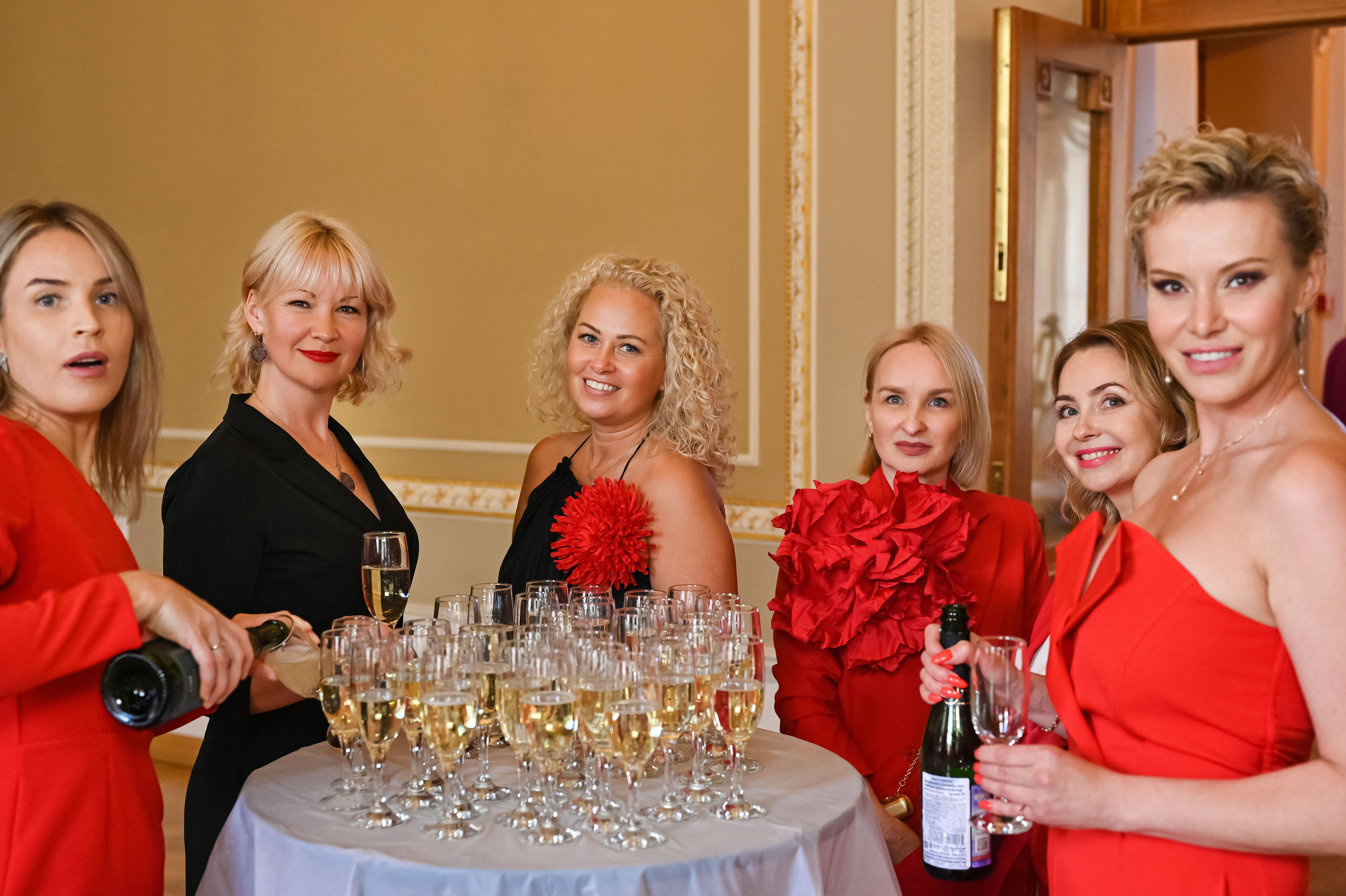 СЪЕМКА ДЛЯ БИЗНЕС КЛУБА. ZDARONOKIA Репортажный фотограф