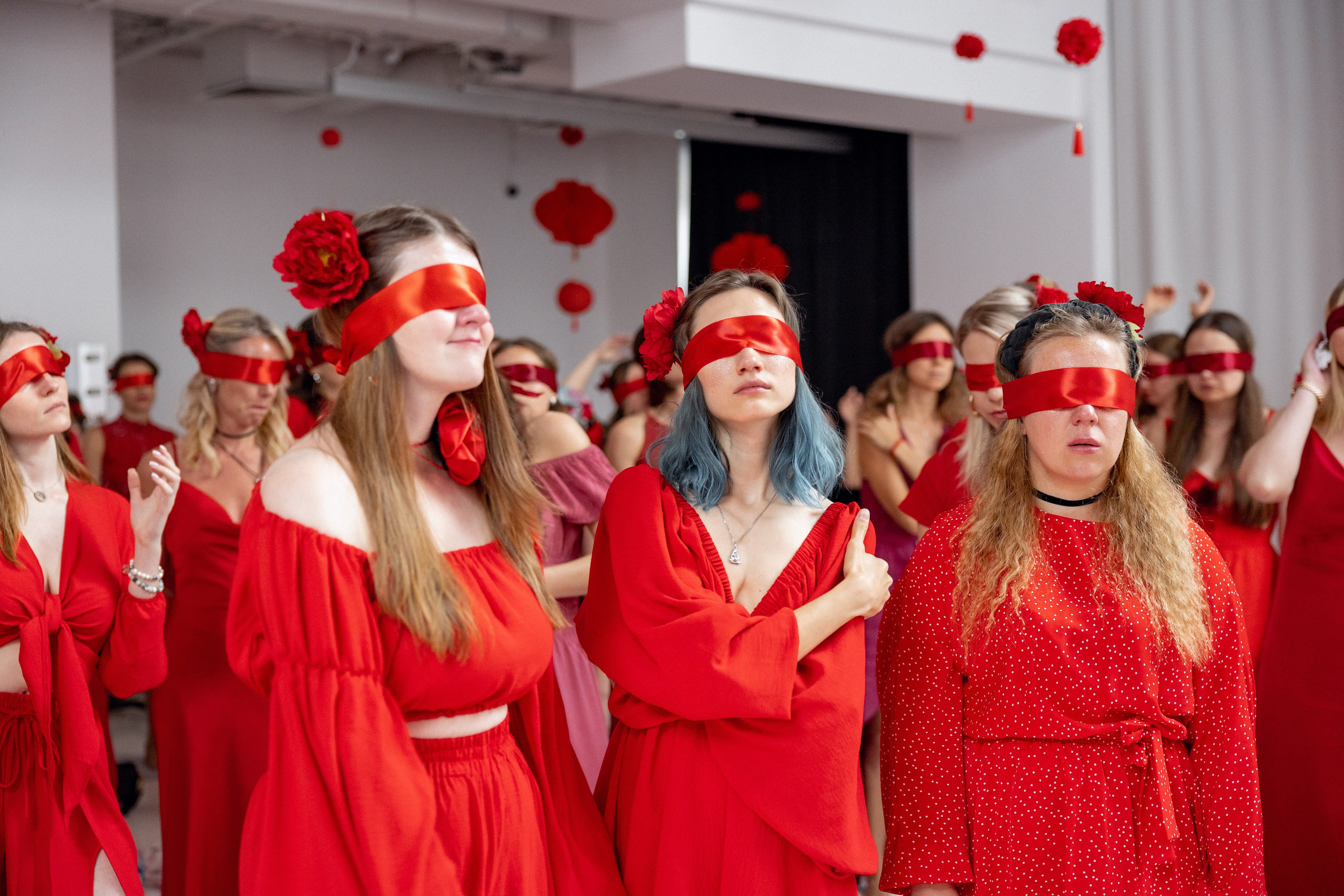 Женский круг «Прикоснись». Дарья Бухреева — фотограф, видеограф и фототерапевт. Москва и мир