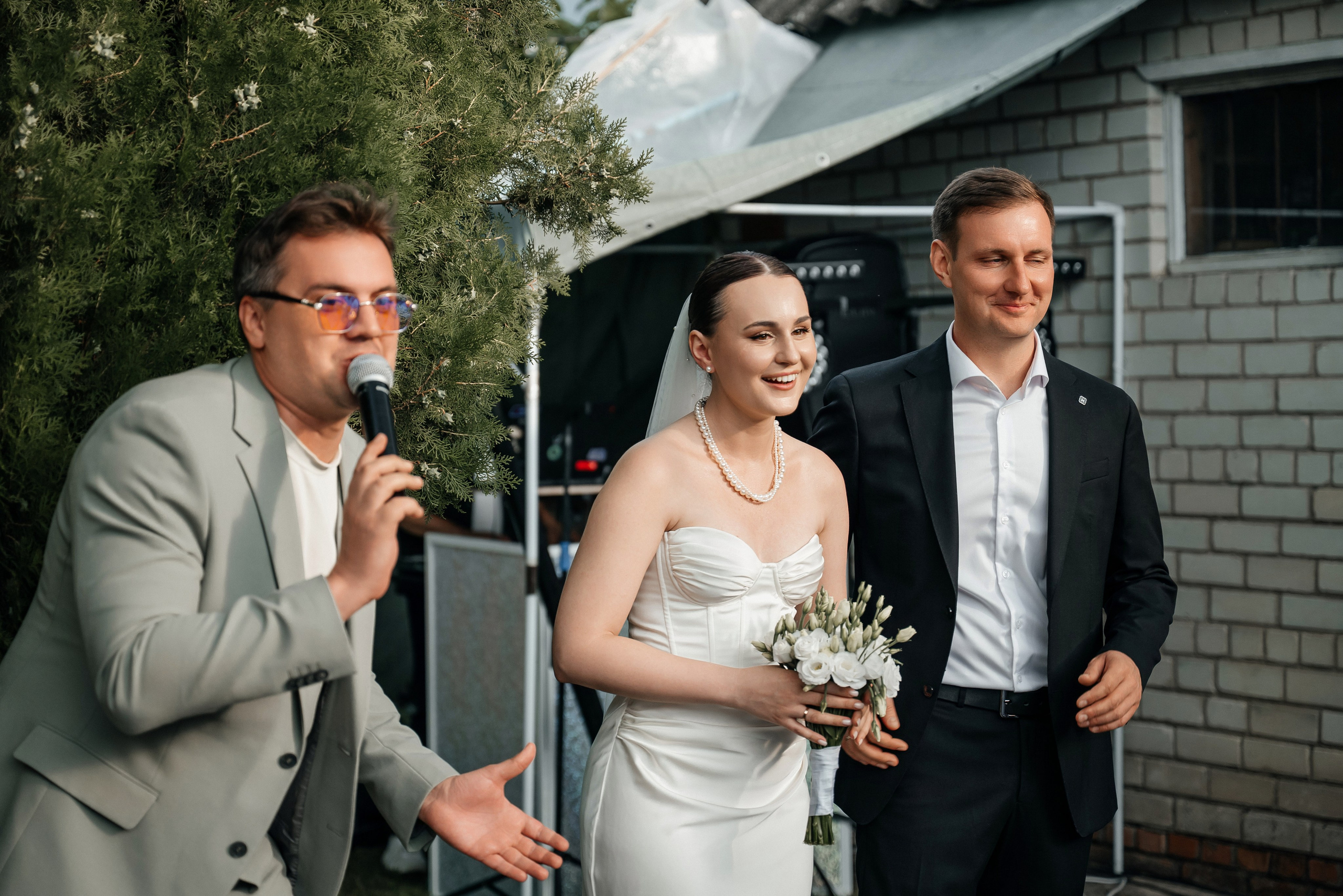 «Свадьба Даши и Артема». Школьный фотограф в Валуйках. Фотосессии для выпускников и изготовление выпускных альбомов в городе Валуйки и в Белгородской области