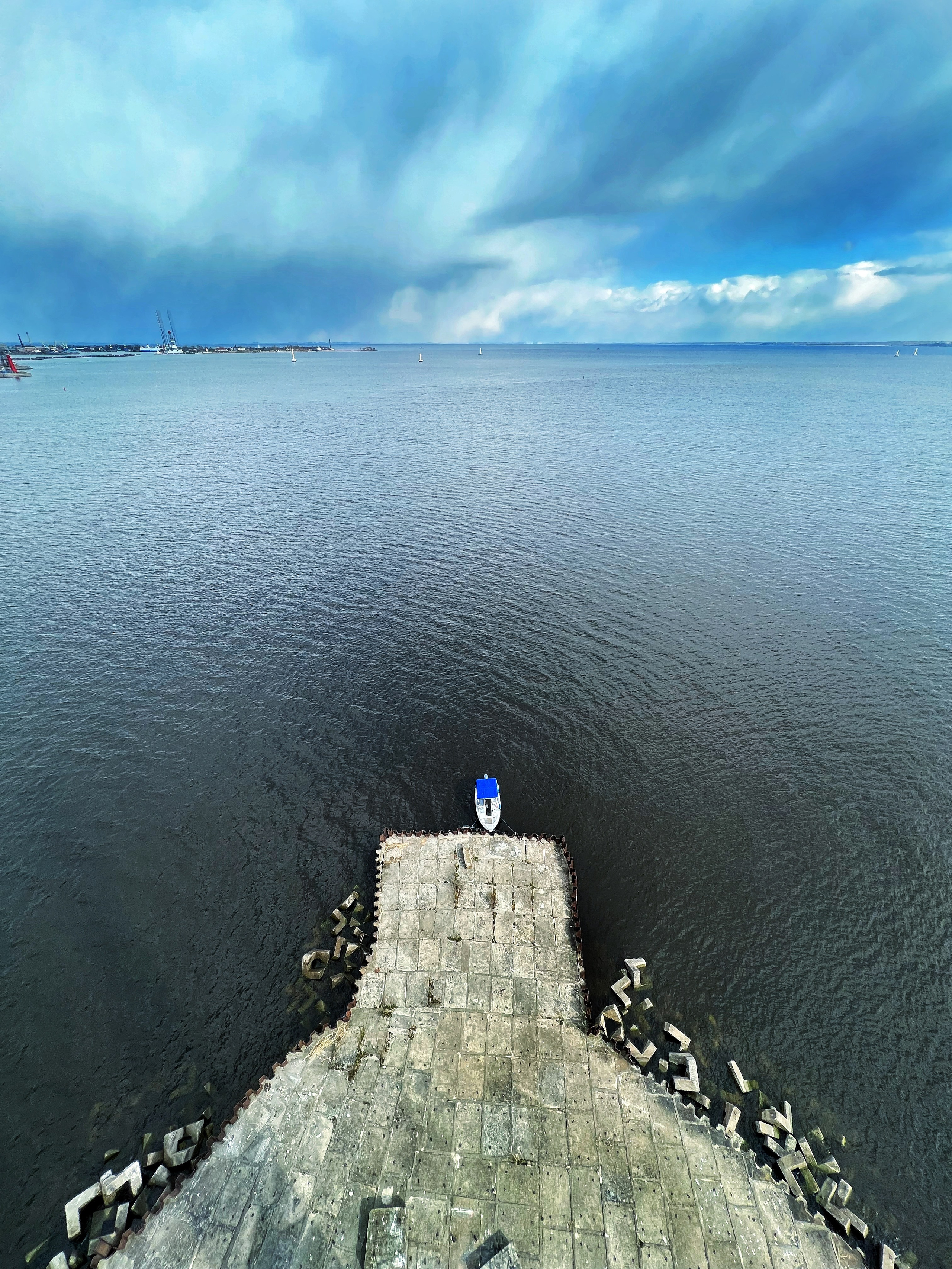 Снято на телефон. Фотография, ретушь, сканирование, восстановление старых фото, интерьерная съёмка, студия. Данилов Александр, Москва