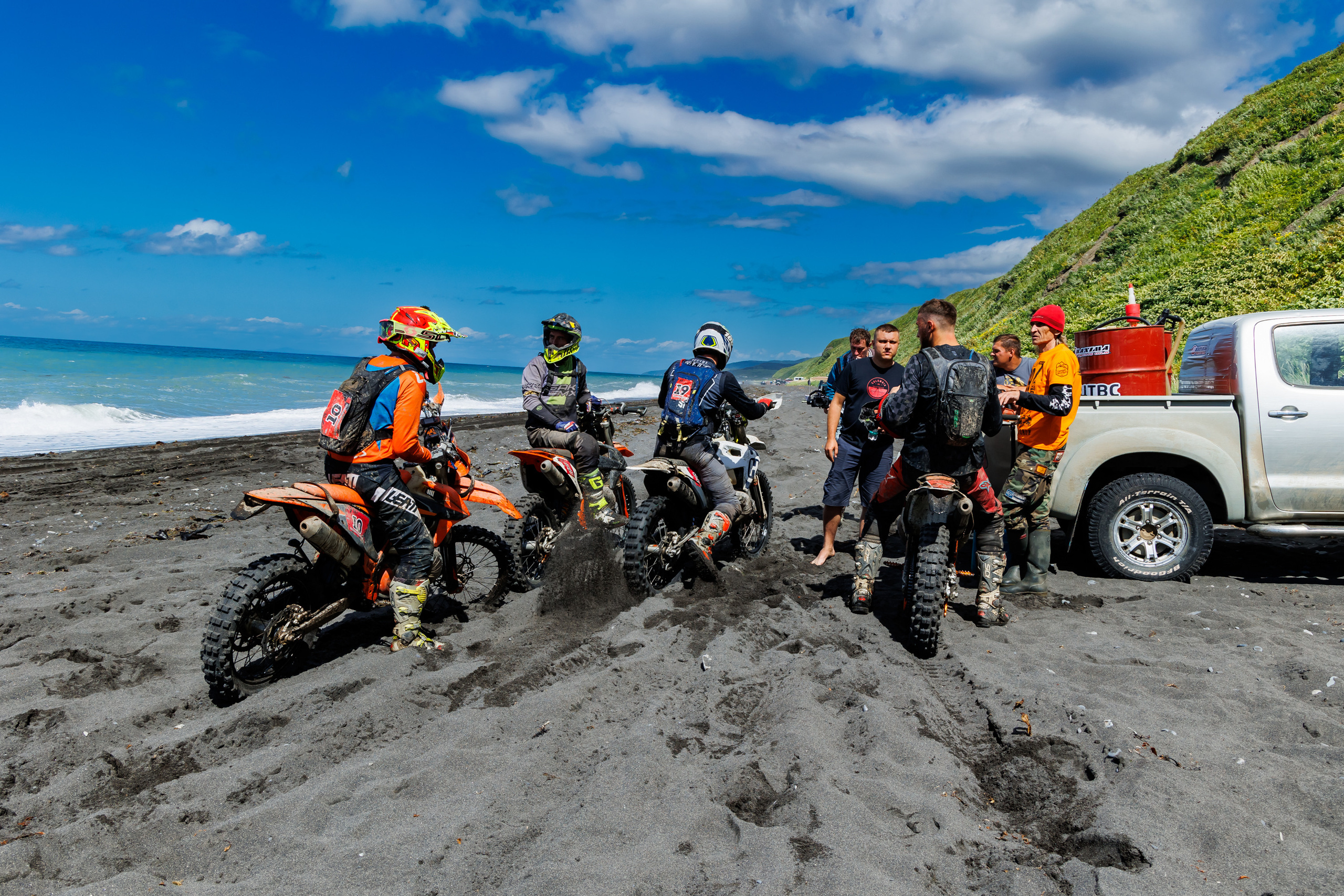 NPR-Сахалин-2022. Свадебный, семейный и репортажный фотограф в Южно-Сахалинске Артур Петросян