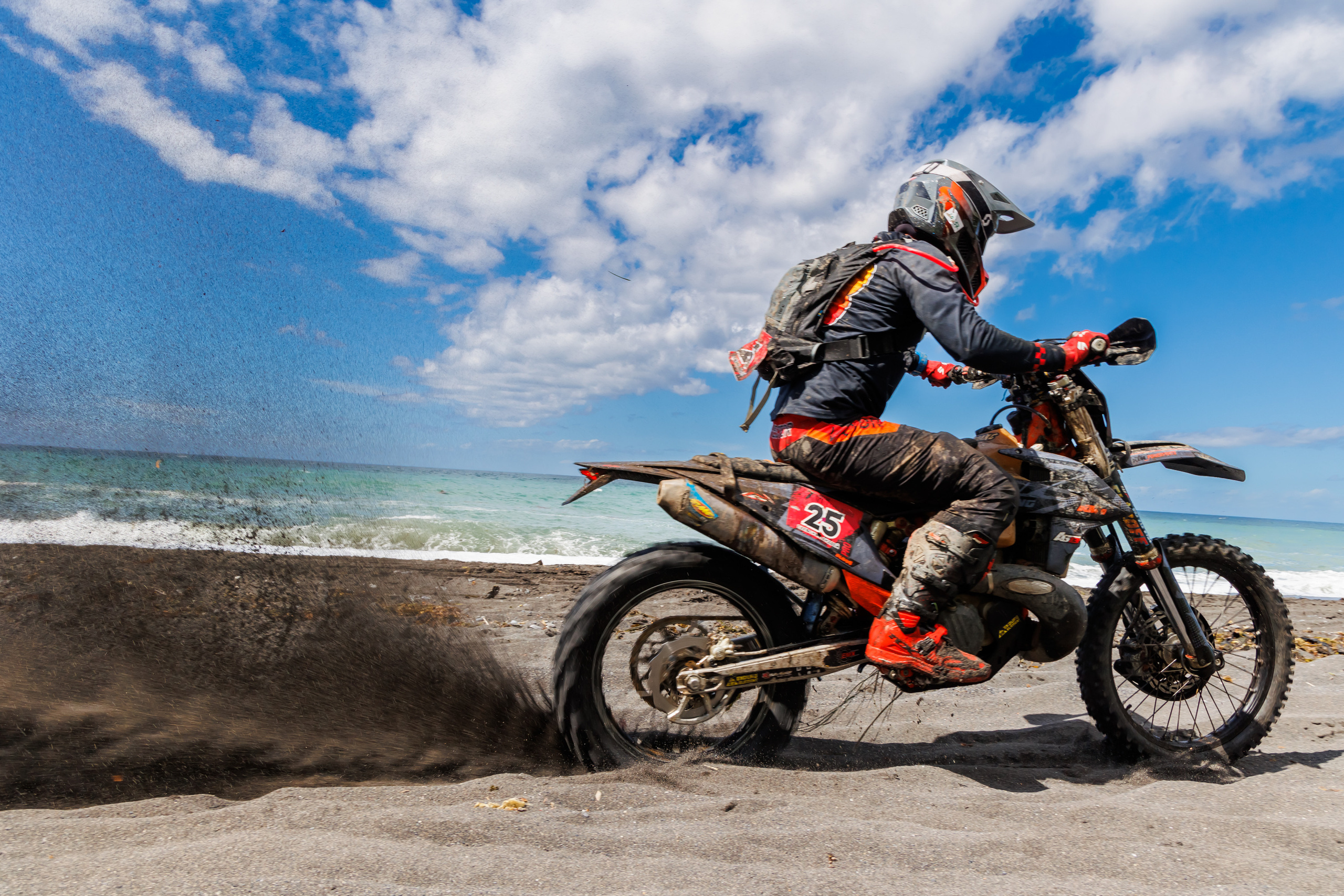 NPR-Сахалин-2022. Свадебный, семейный и репортажный фотограф в Южно-Сахалинске Артур Петросян