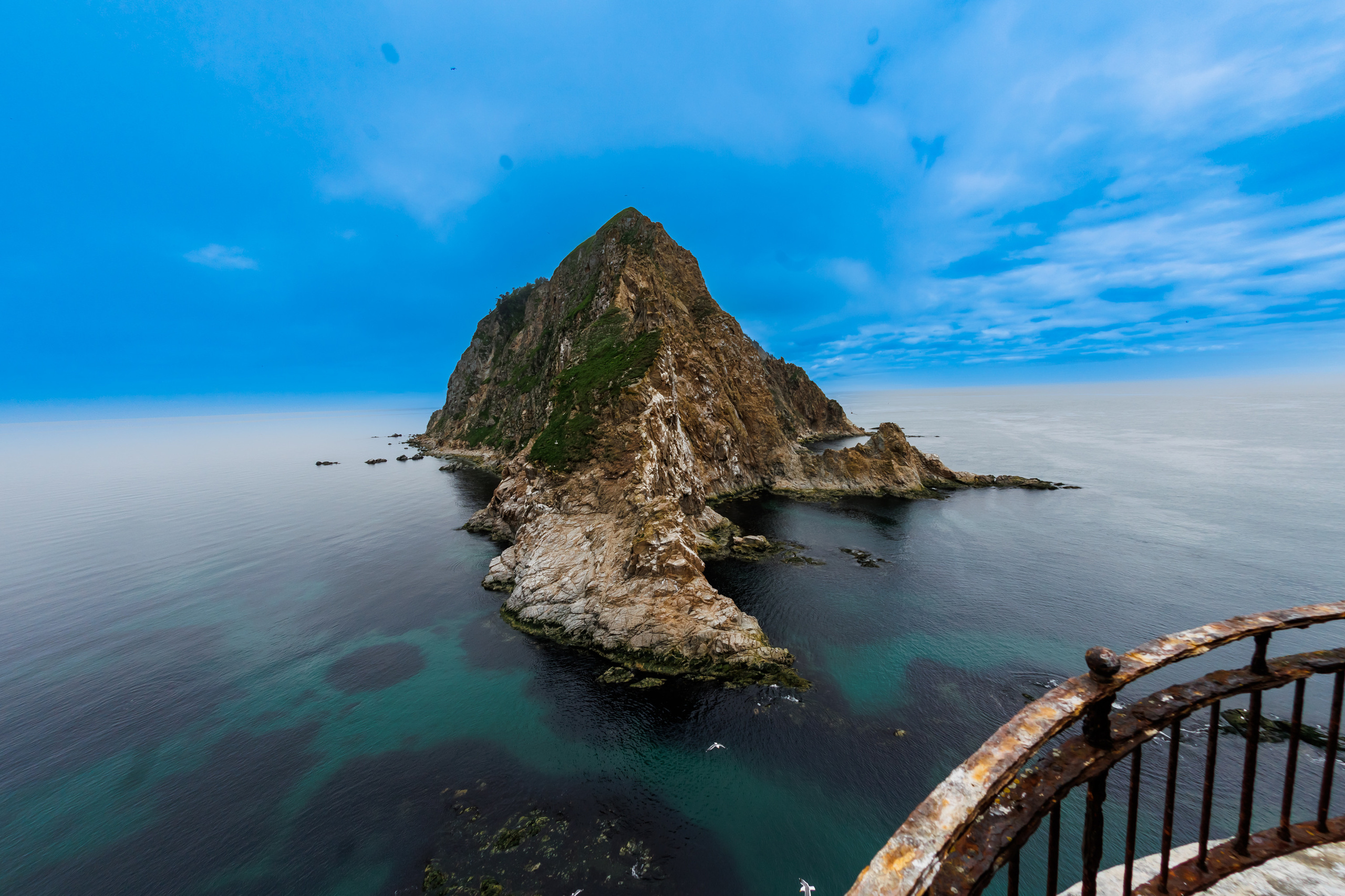 Маяк Анива. Свадебный, семейный и репортажный фотограф в Южно-Сахалинске Артур Петросян
