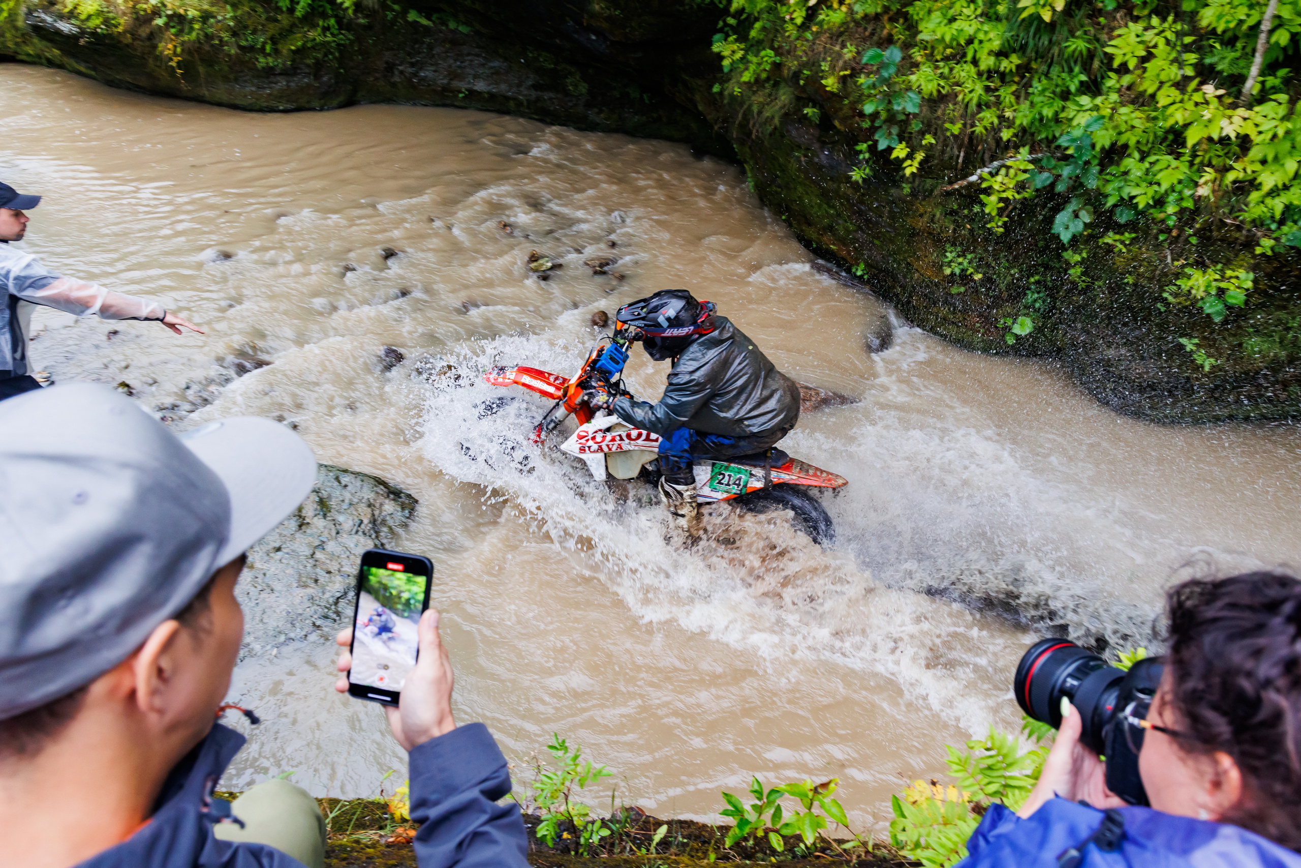 NPR-Сахалин-2022. Свадебный, семейный и репортажный фотограф в Южно-Сахалинске Артур Петросян