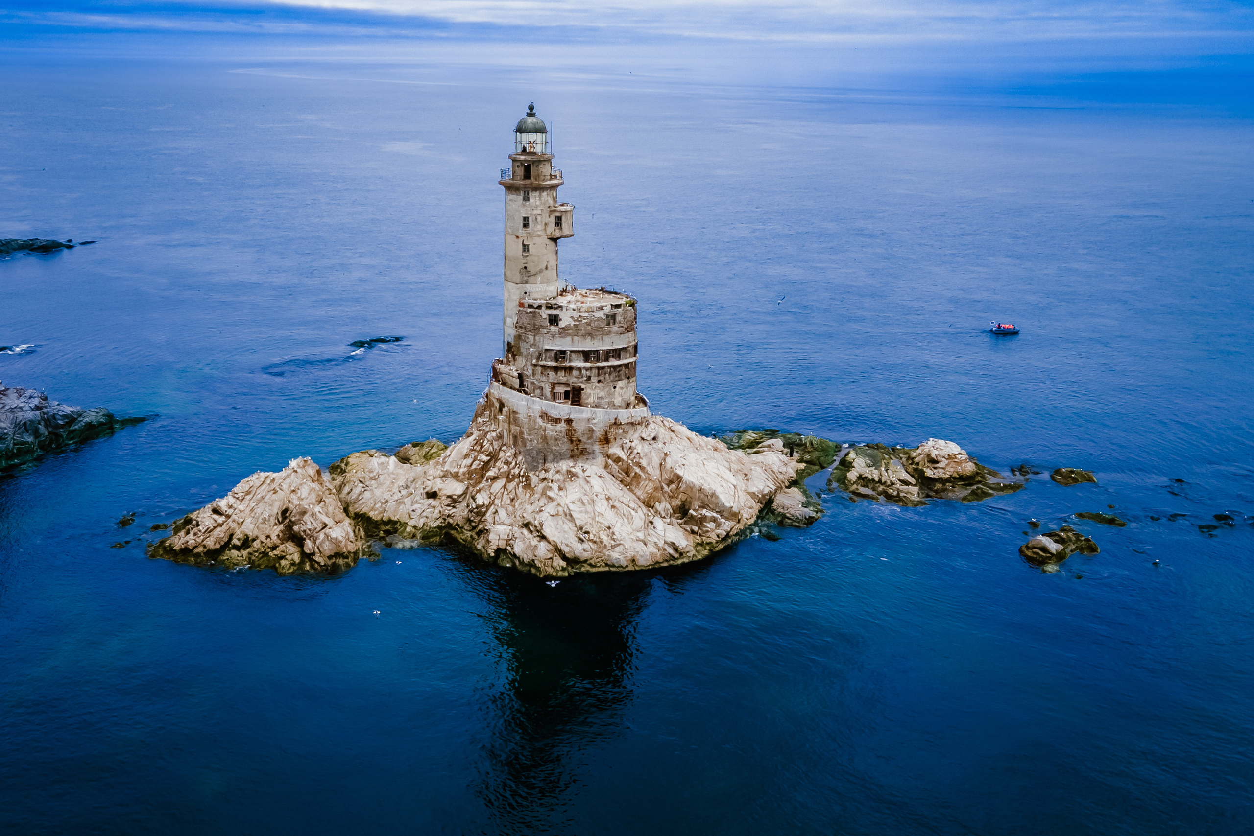 Маяк Анива. Свадебный, семейный и репортажный фотограф в Южно-Сахалинске Артур Петросян