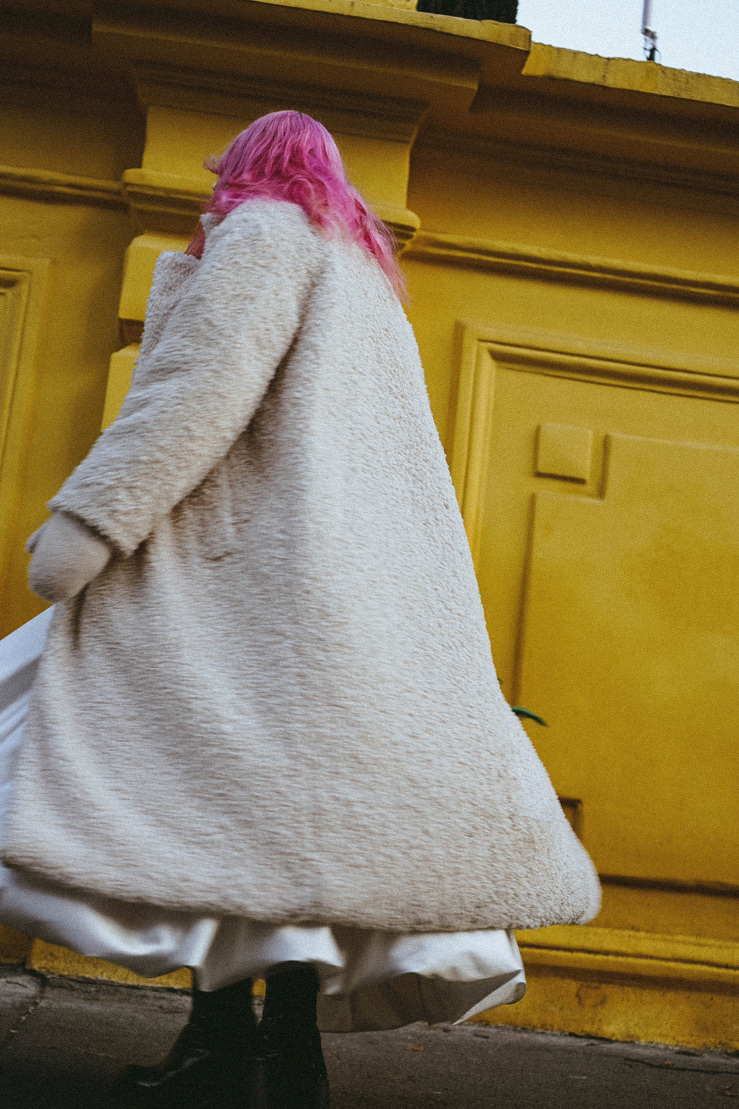 Прогулочная фотосессия с тюльпанами. Профессиональный фотограф, Санкт-Петербург — Виктория Богомолова