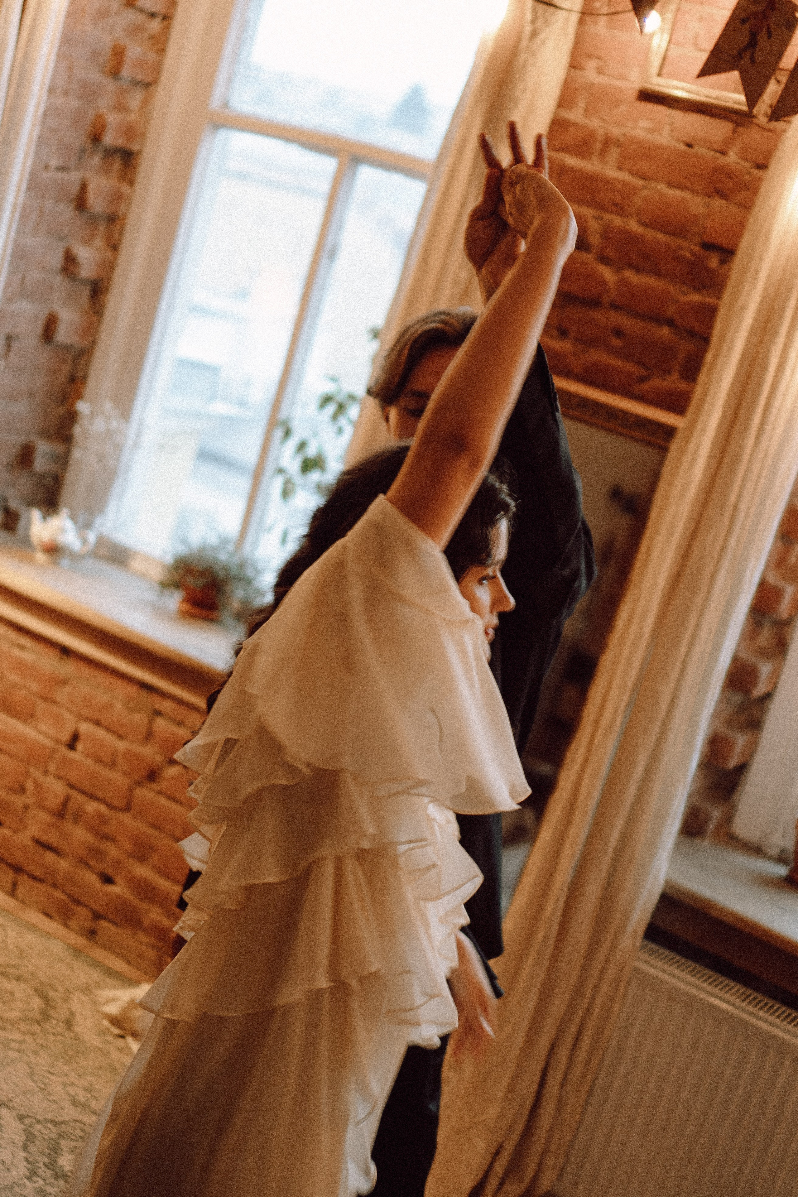 УТРО ЖЕНИХА И НЕВЕСТЫ В ФОТОСТУДИИ И ОСНОВНАЯ ФОТОСЕСИСИЯ ЗИМОЙ. Профессиональный фотограф, Санкт-Петербург — Виктория Богомолова