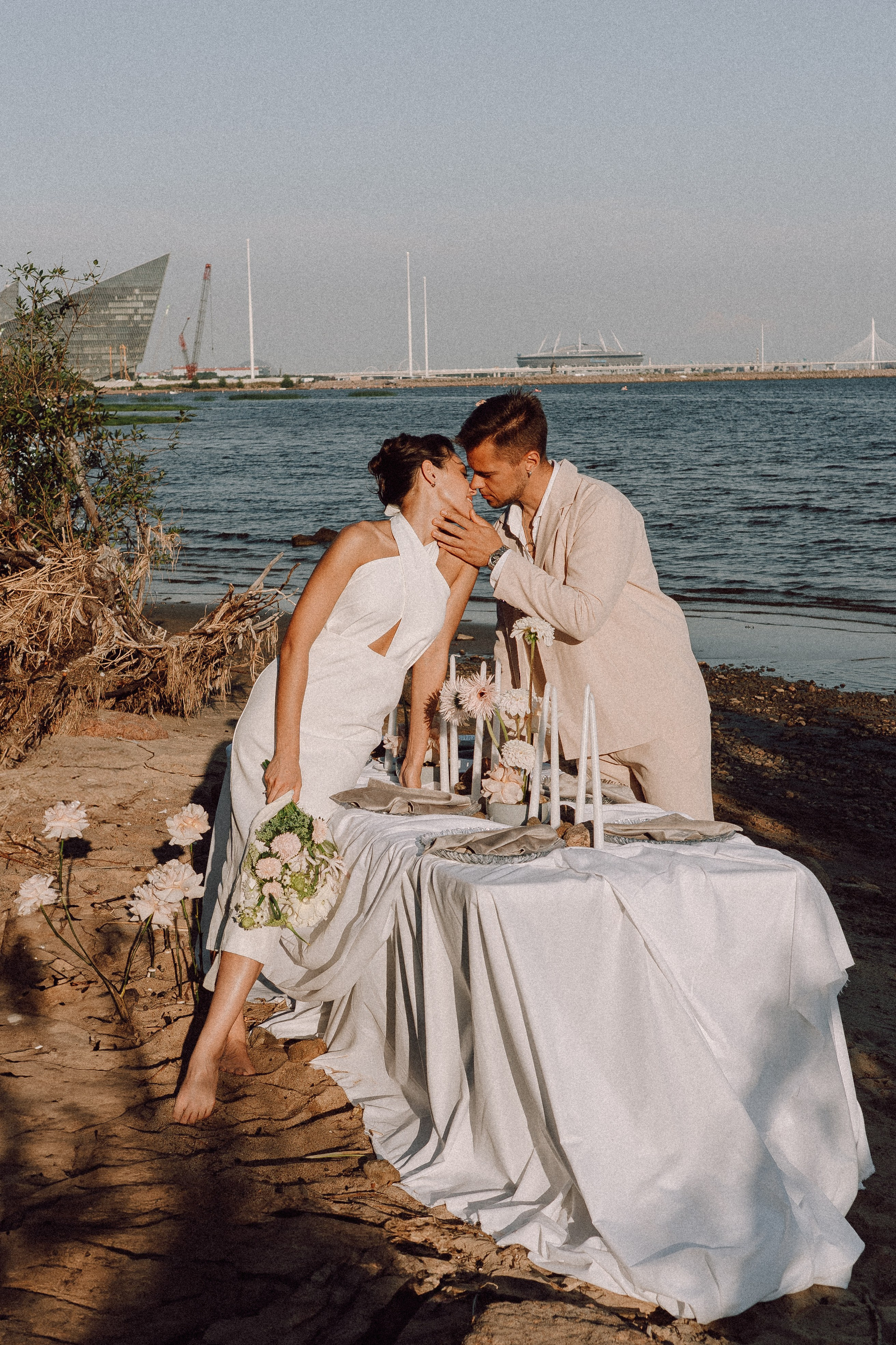 СВАДЕБНАЯ ФОТОСЕССИЯ ВЫЕЗДНОЙ ЦЕРЕМОНИИ (ФИНСКИЙ ЗАЛИВ). Профессиональный фотограф, Санкт-Петербург — Виктория Богомолова