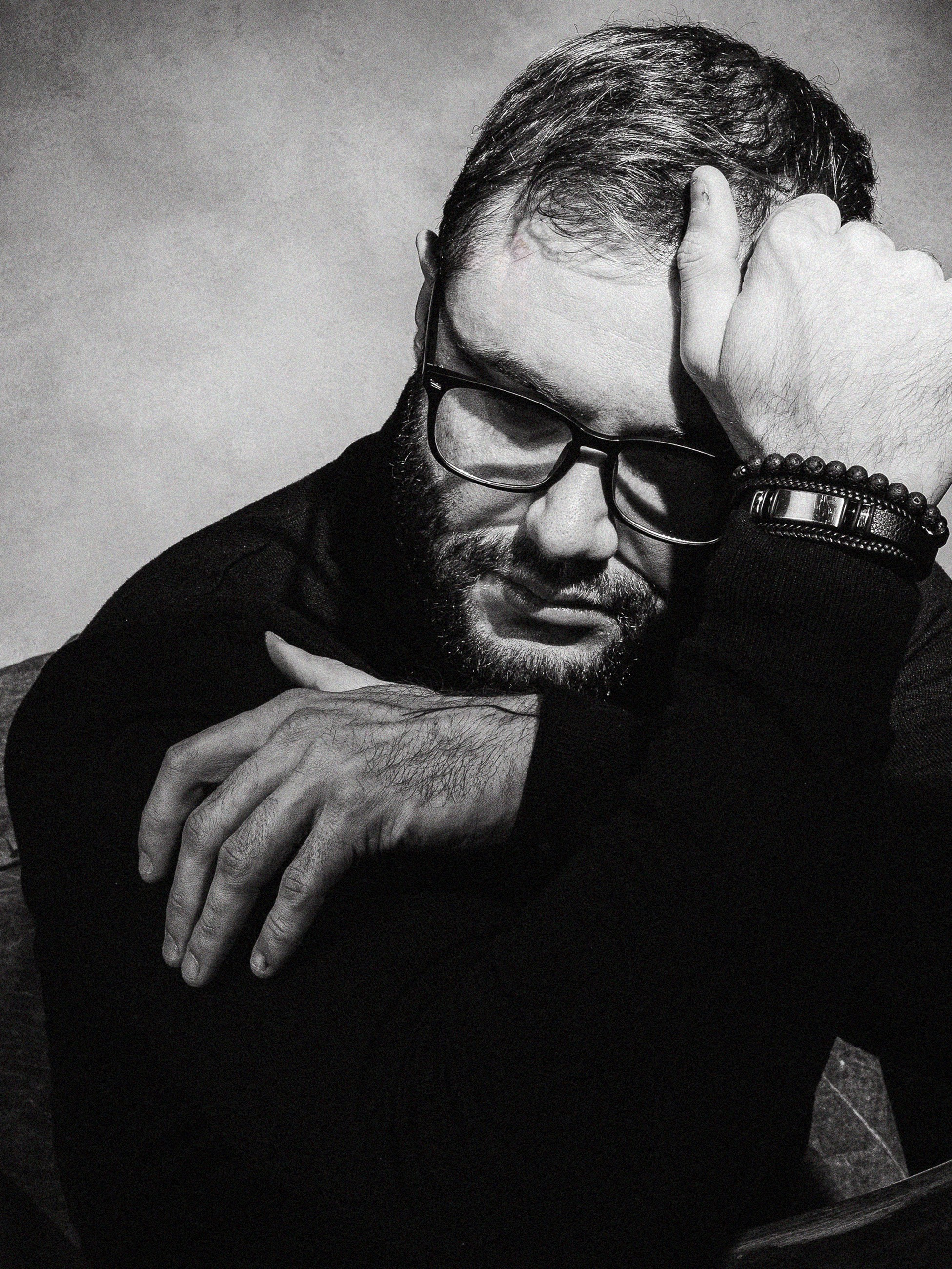 Мужская фотосессия | Премиальный мужской портрет | Фотограф Яна Иванова. Фотограф в Новосибирске и Москве — свадьбы, портреты, бренды | Яна Иванова