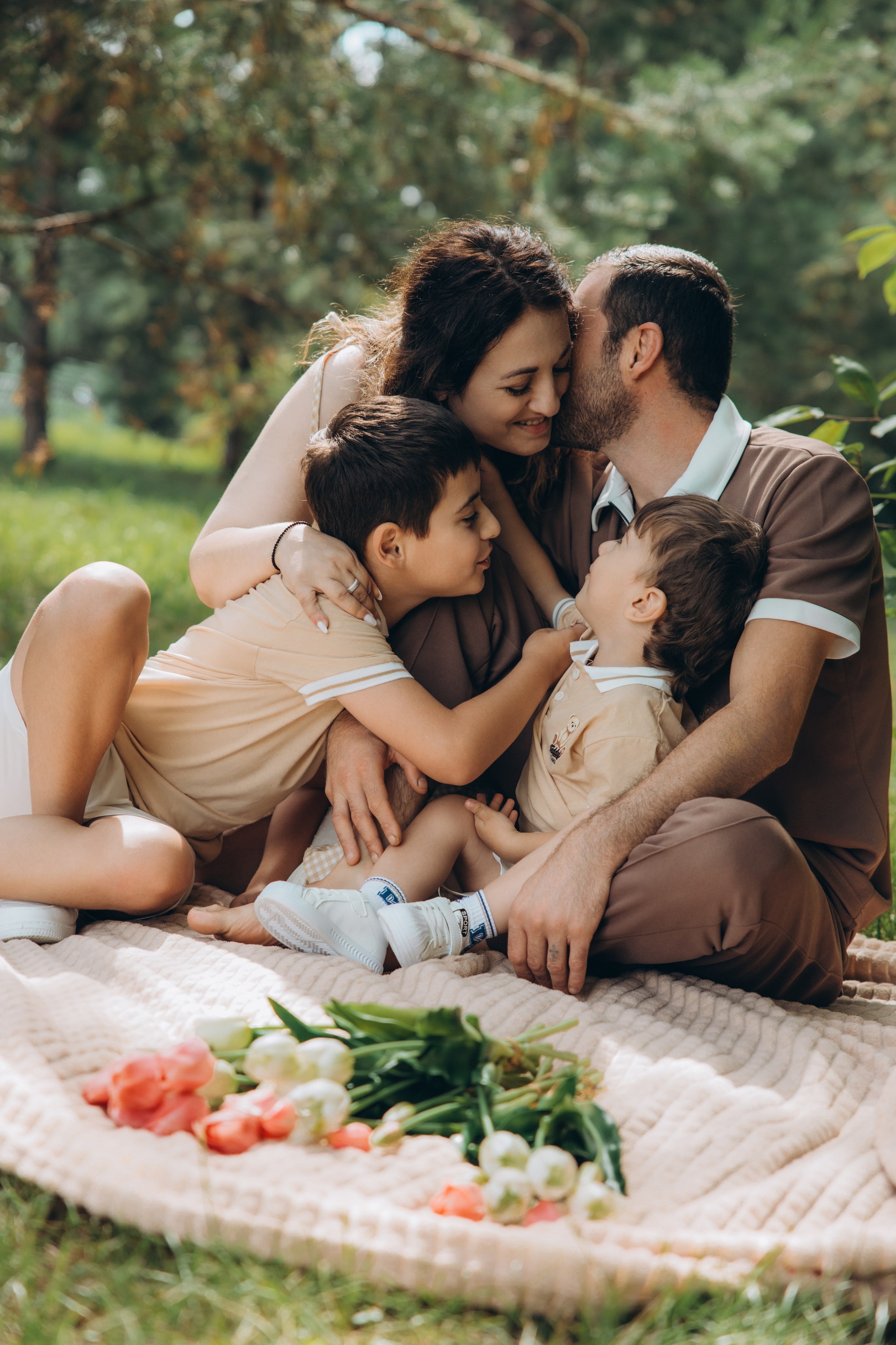 Семейная фотосессия в парке ЦПКиО. Свадебный, семейный фотограф в Иркутске Светлана Макаричева