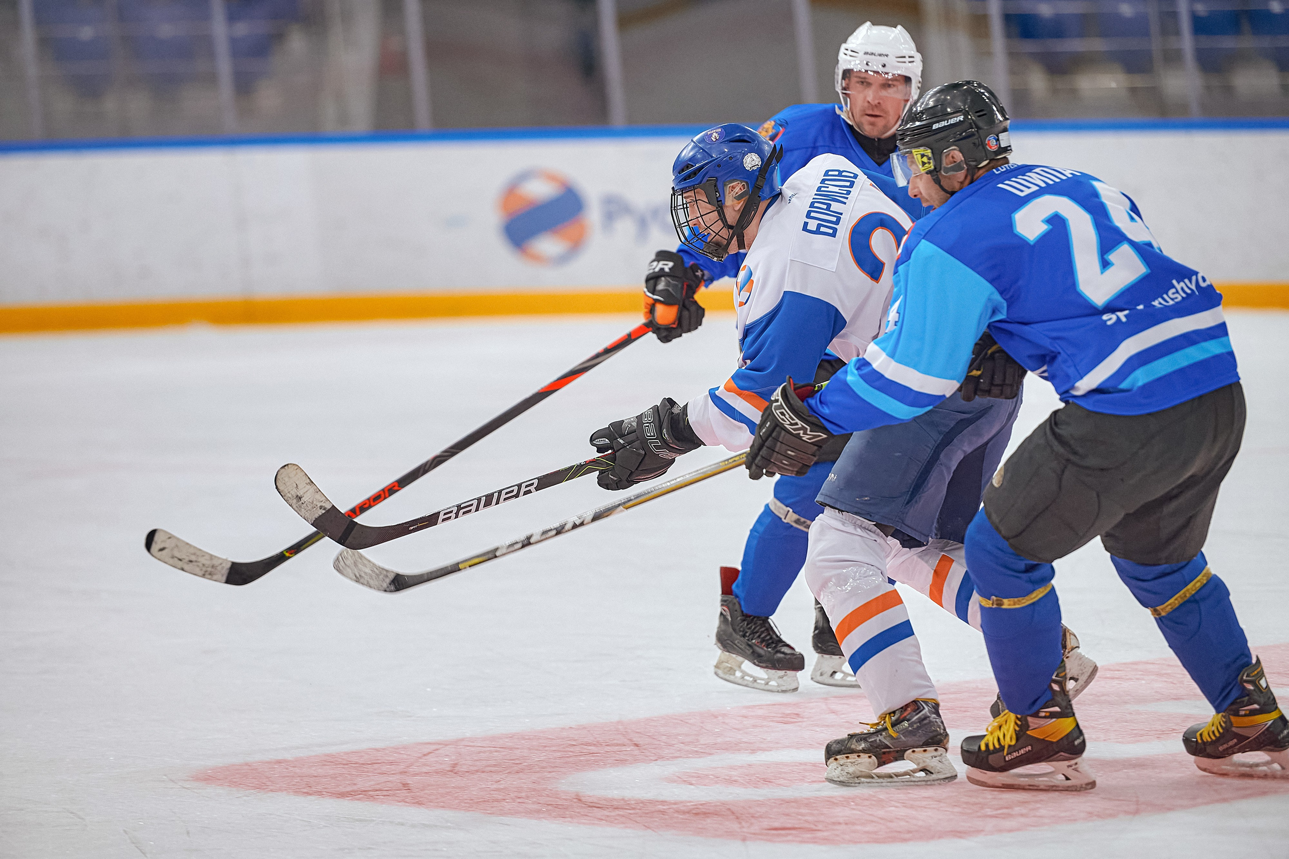 Портфолио репортажной фотосъёмки: Кристалл арена — Хоккей — РусГидро. Фотограф Яковлев Роман — Красноярск