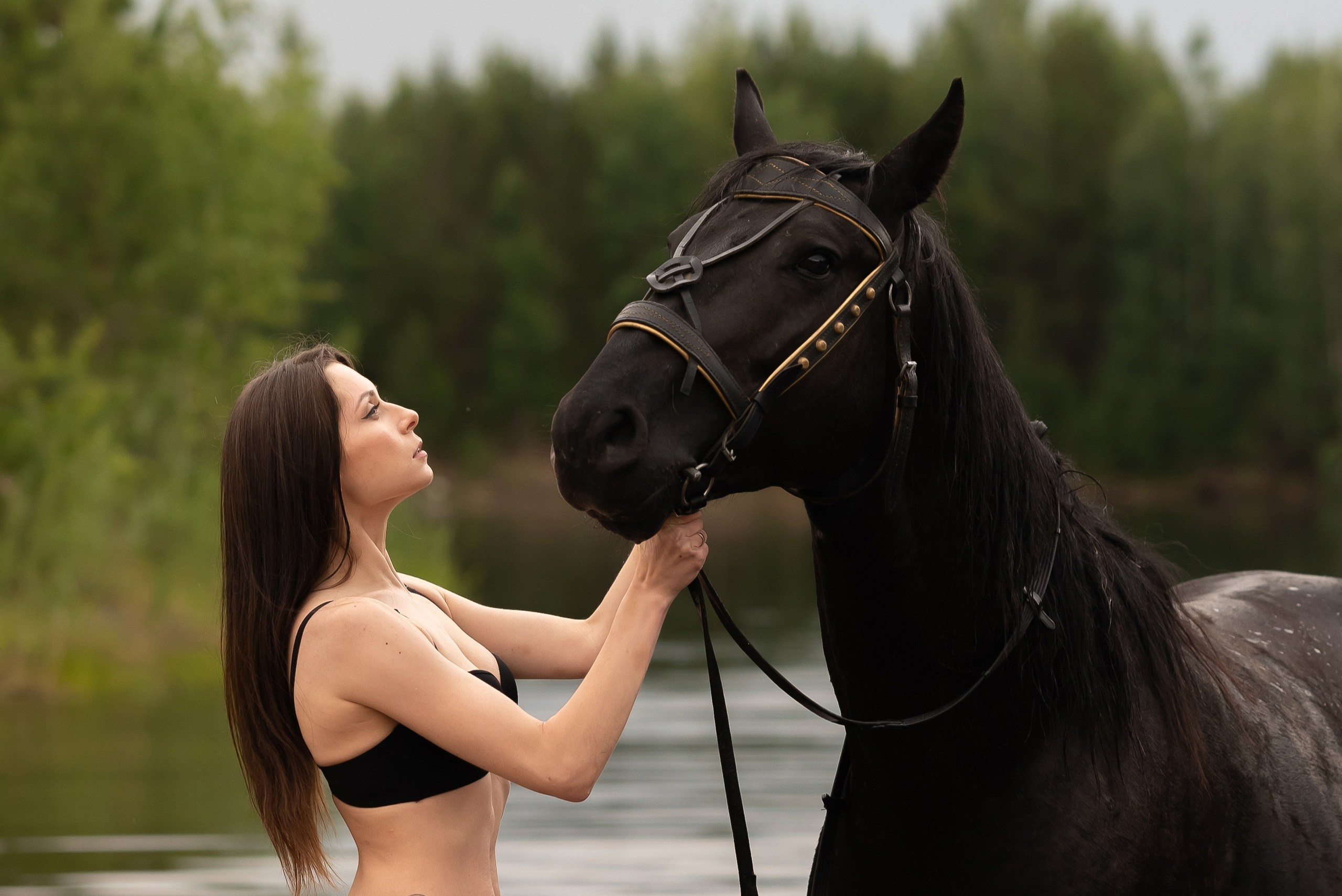 Елена. Конная прогулка. Фотограф в Тюмени Голышева Елена