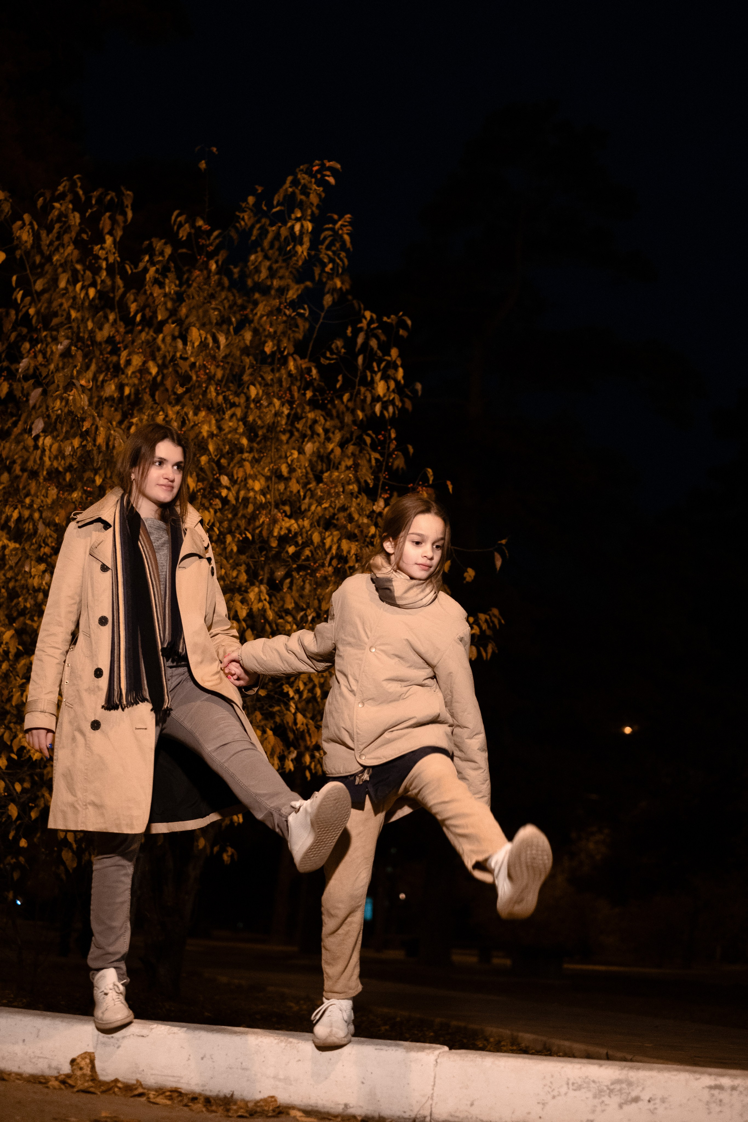 Арина и Алёна. Портретный фотограф в Чите Анна Камратова. Помогу Вам создать историю, в которой Вы — главный герой!