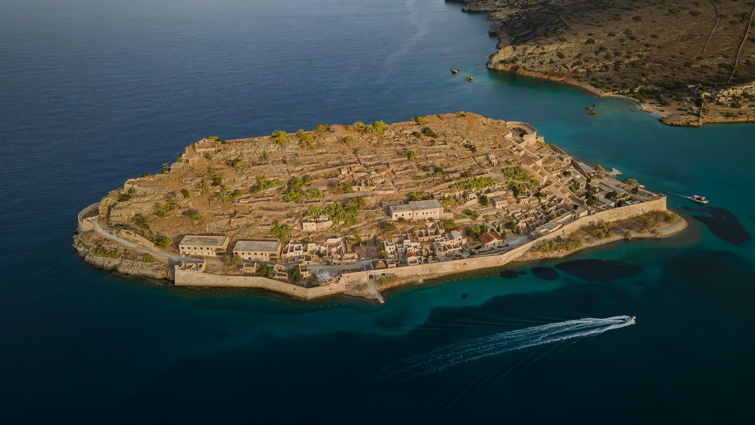 TRAVEL&NATURE. NE Cinema — backstage and reportage photography in cinema, music, Automotive and sport