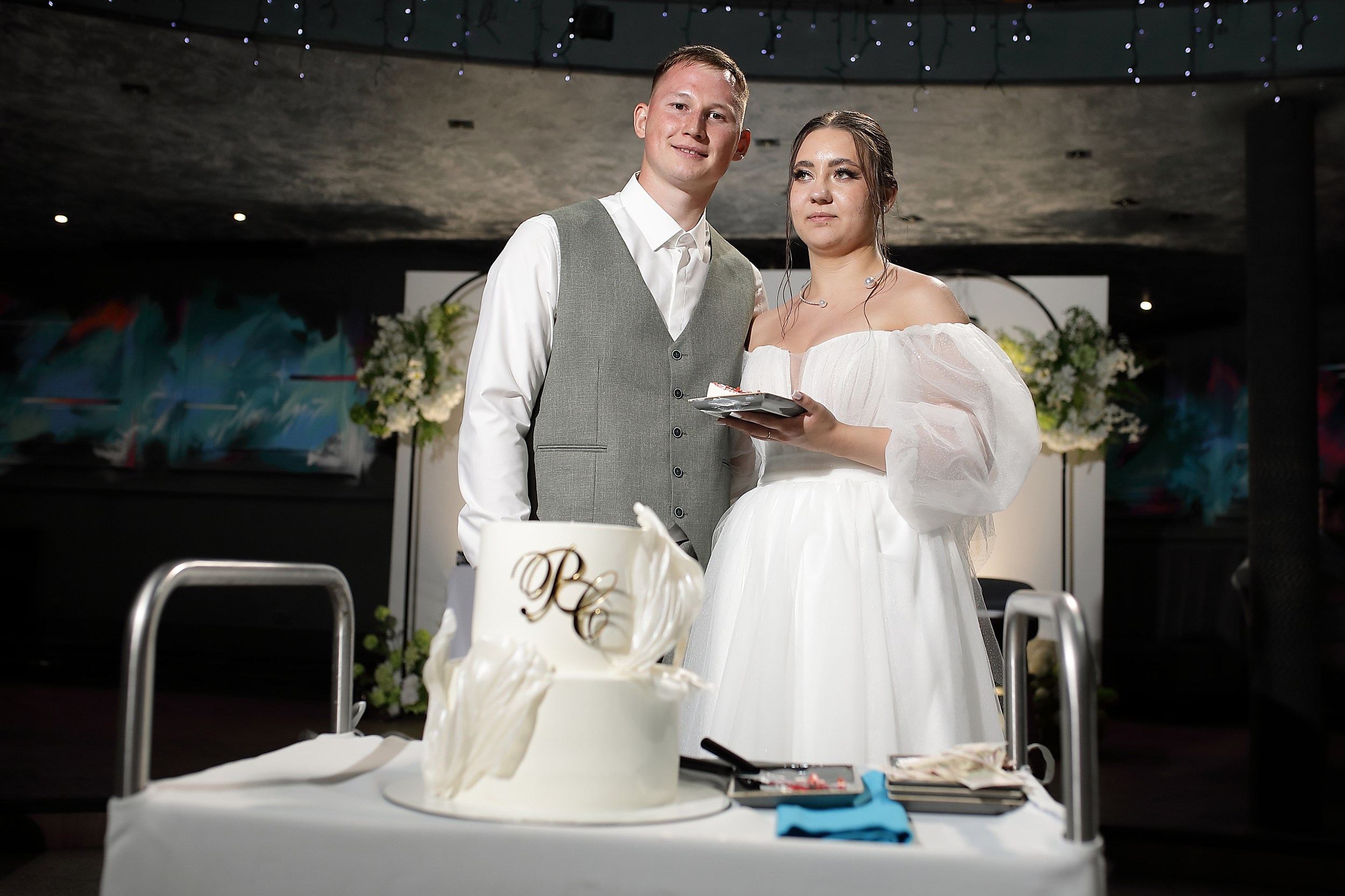 Роман и Софья. Свадебный и семейный фотограф и видеограф в Екатеринбурге Полянские Тимур и Анастасия