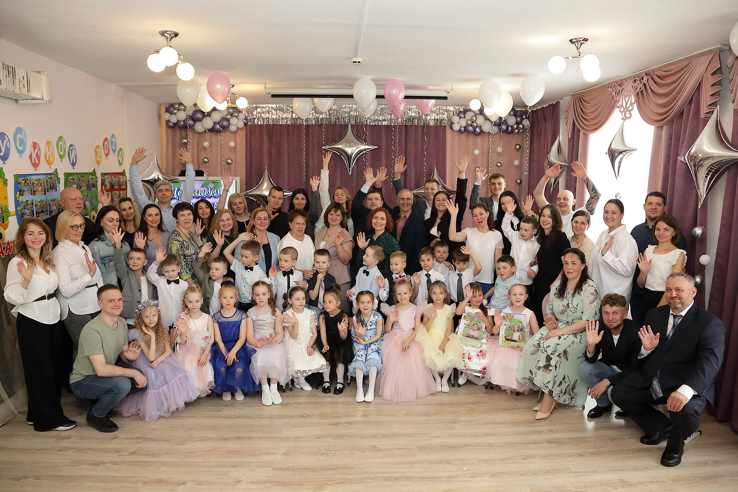 общее фото выпускной в детском саду