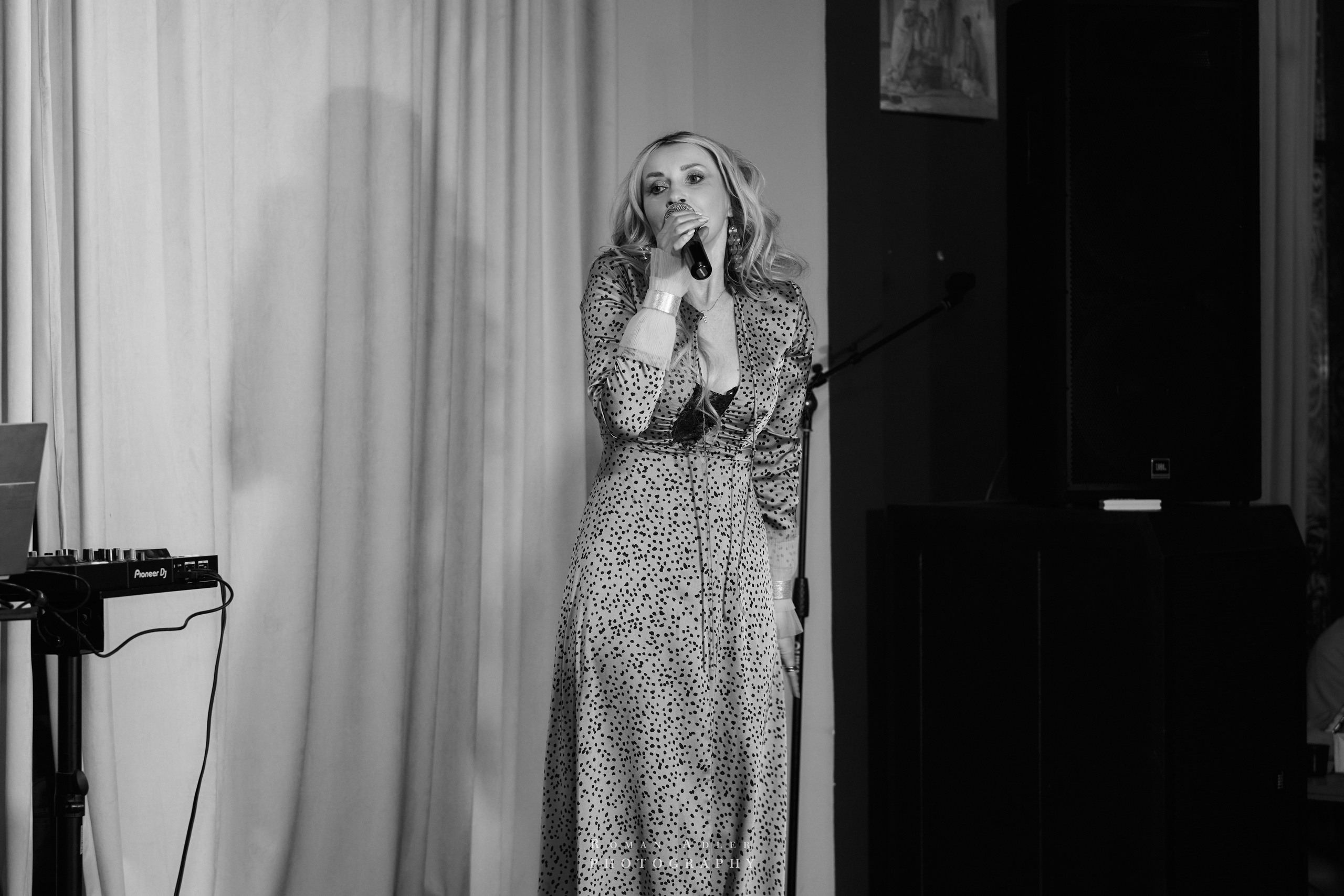 Концерт Марики (группа Стрелки). Фотограф Роман Адлер