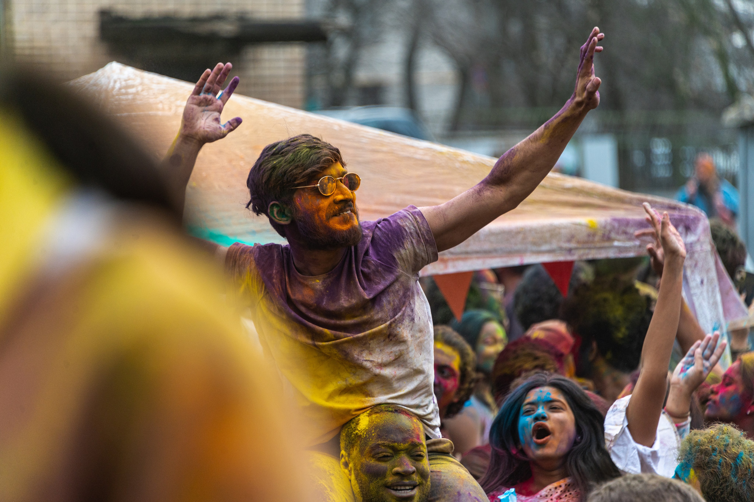 Праздник Холи в Москве. Фотограф Роман Адлер
