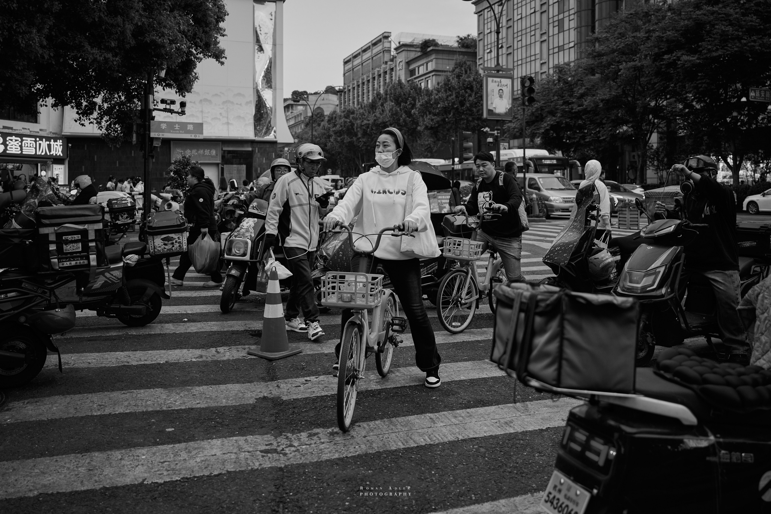 Ханчжоу. Дыхание города. Photographer Roman Adler