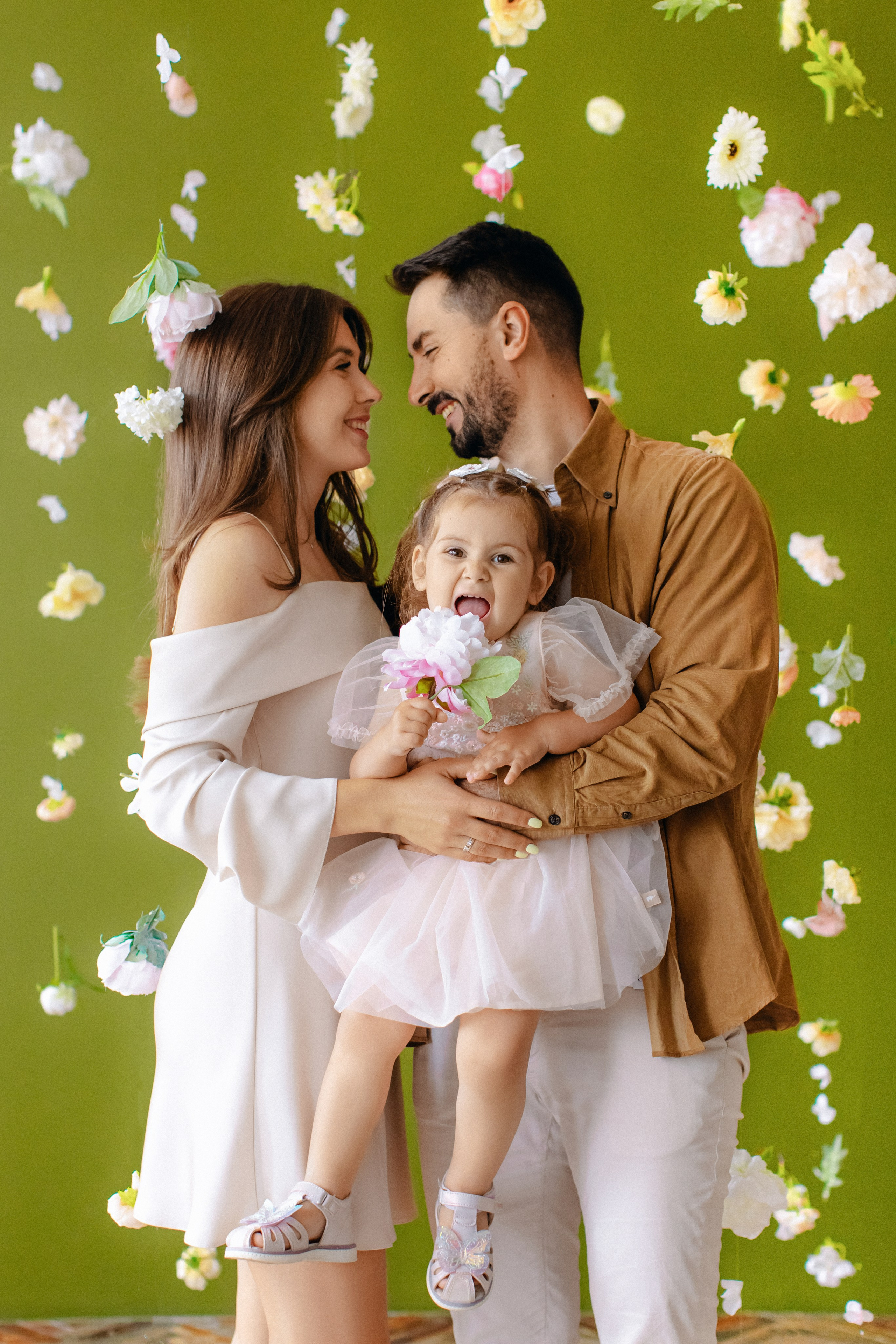 Адель Цветочная фотосессия. Фотограф в Москве Ольга Сатони