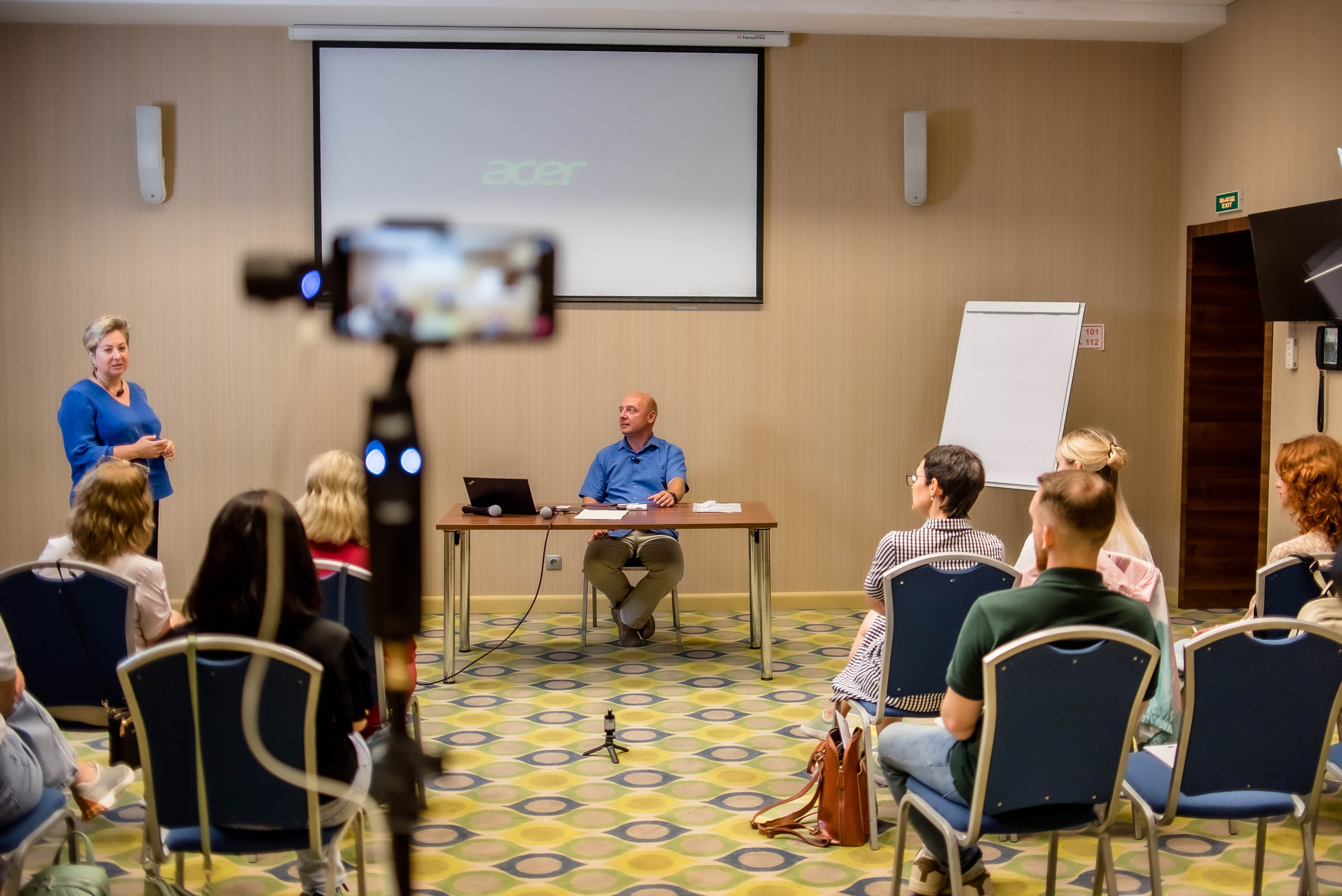 Фотосессия сотрудников. Фотограф Макс Огурцов в Нижнем Новгороде