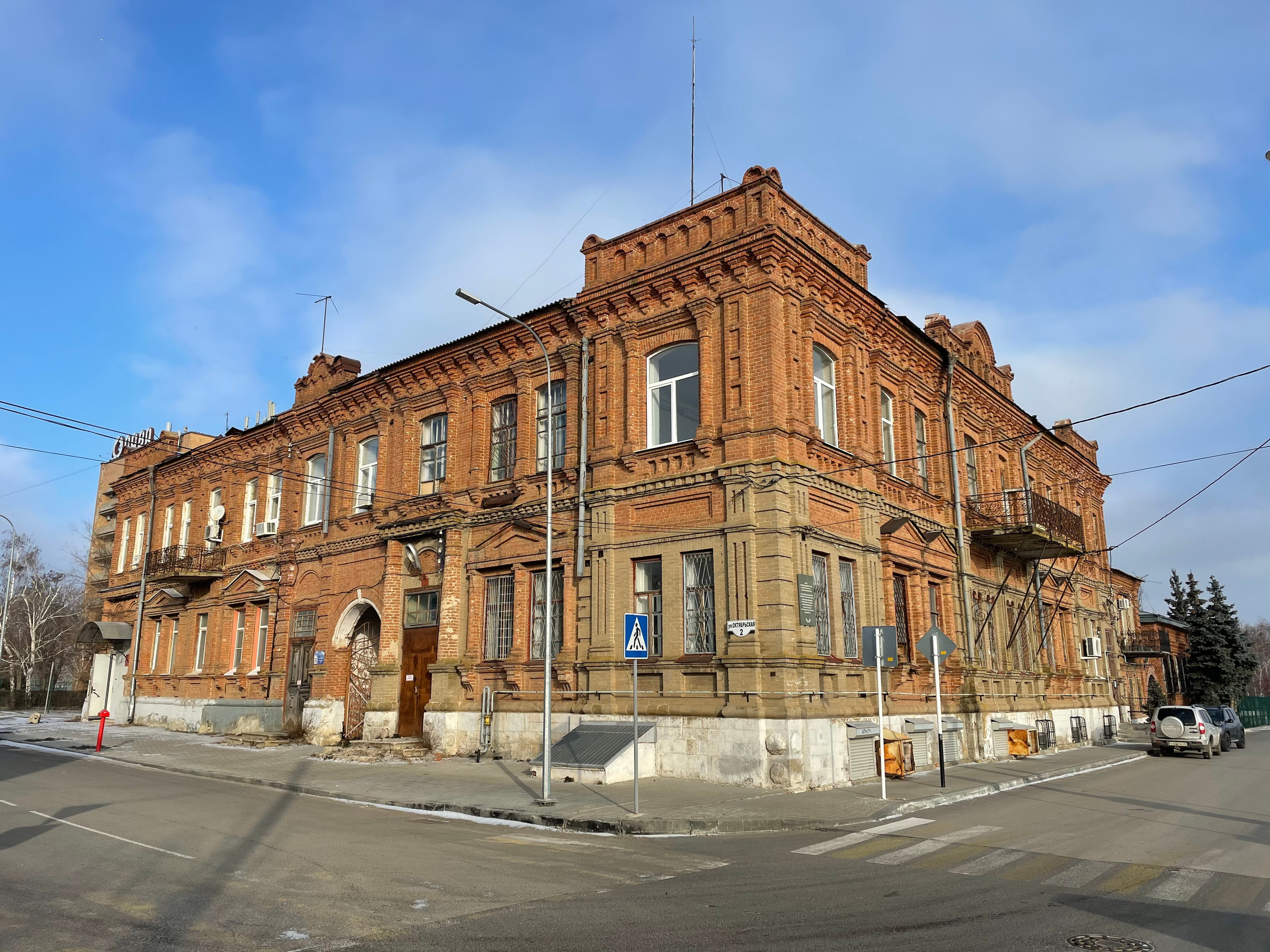 20 042 Здание красный кирпич. ВИЗУАЛЬНЫЕ И ЗВУКОВЫЕ РЕШЕНИЯ ДЛЯ БИЗНЕСА И СЪЁМОК ТЕЛЕТЕЛА