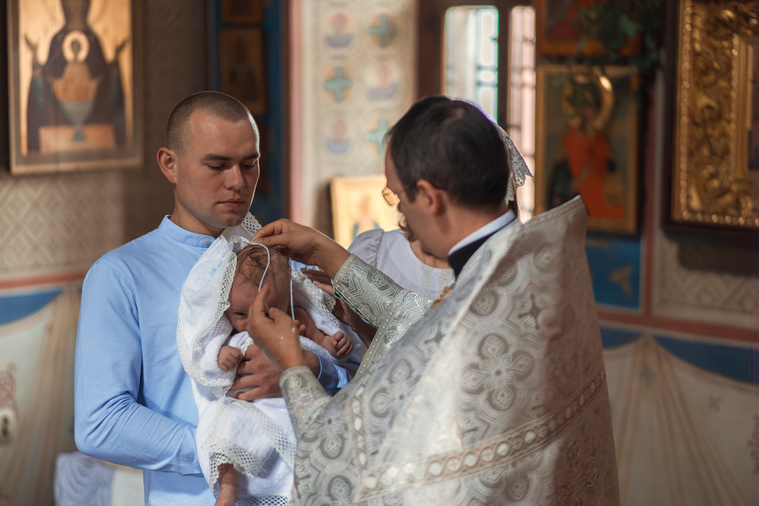 Крещение в Знаменской Церкви г. Переславль Залесский. Профессиональный фотограф в Москве и Мо Мария Шантарёва
