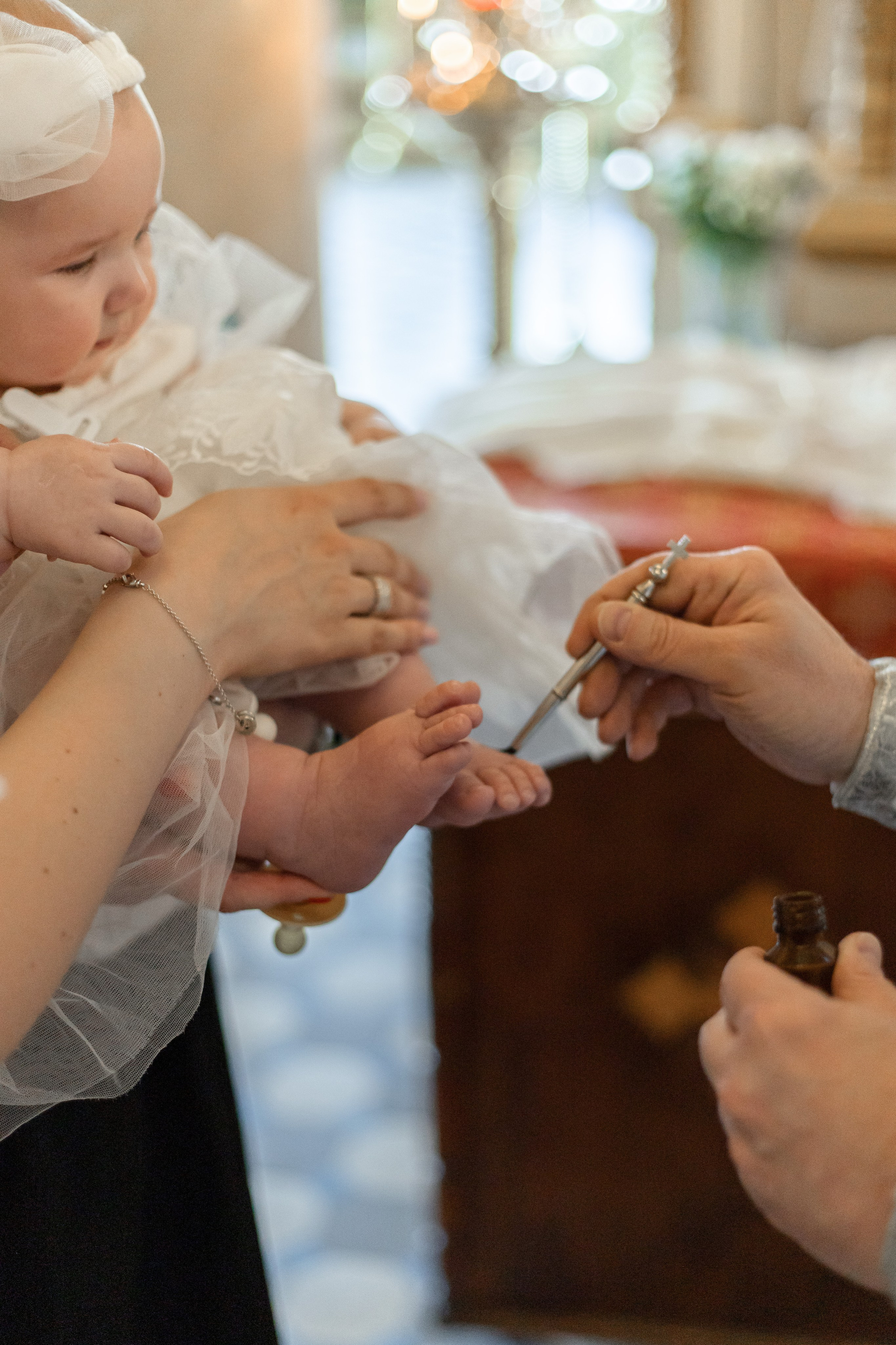 Крещение в Храме Веры, Надежды, Любови и матери их Софии. Профессиональный фотограф в Москве и Мо Мария Шантарёва