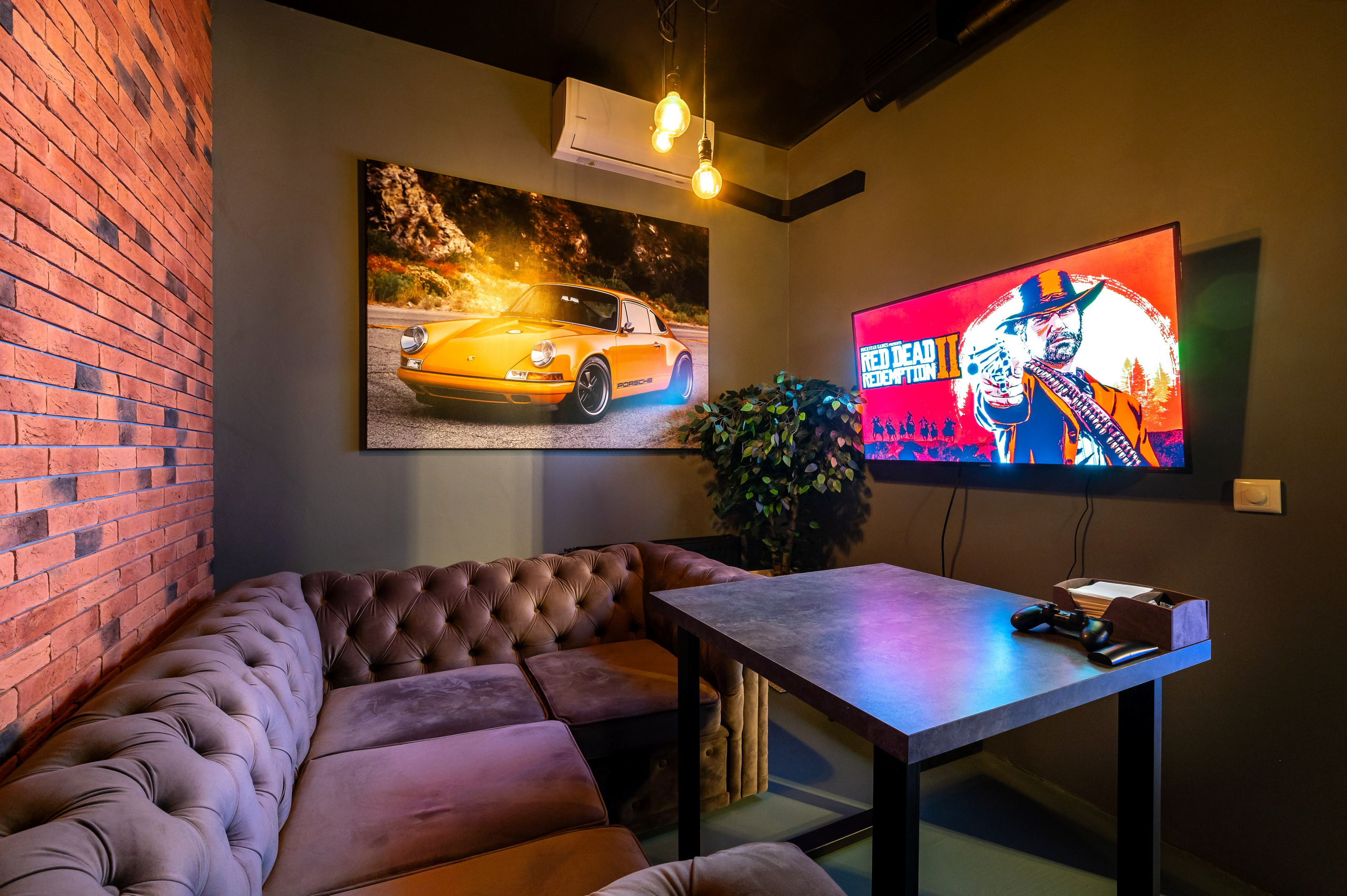 Кальянная в Питере. Интерьерный фотограф. Фото- видеосъемка недвижимости Санкт-Петербург