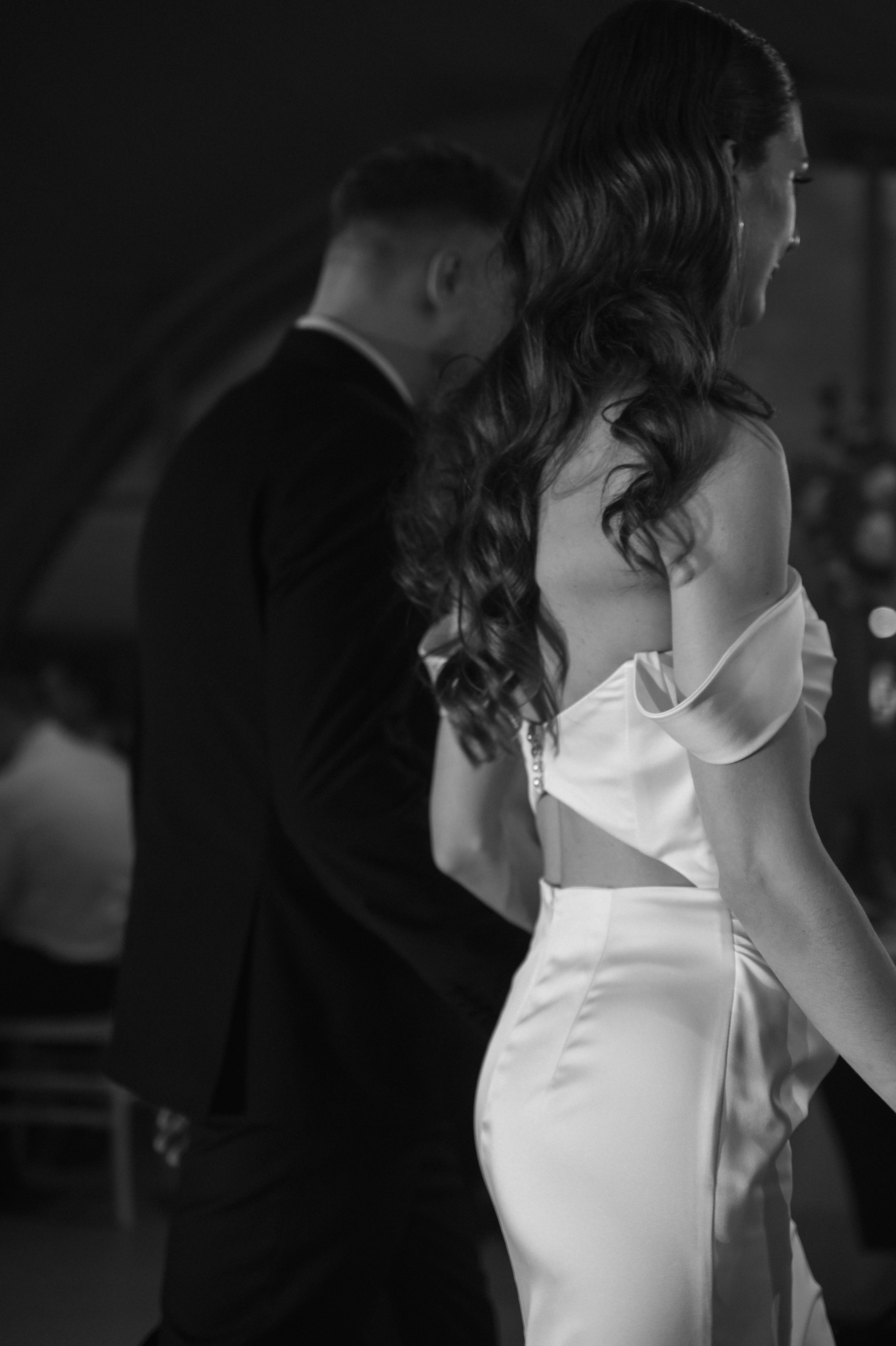 Женя & Марина, Загородная Свадьба на берегу озера. Свадебный фотограф Тюмень Анастасия Битная