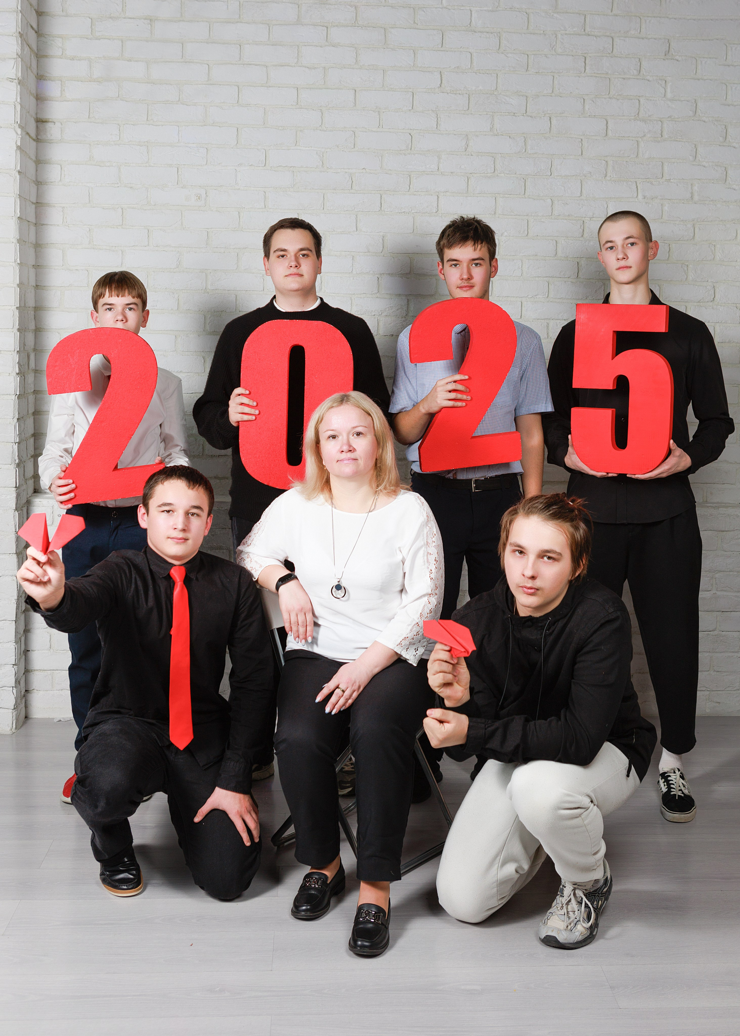 Школа 9 — 11 классы. Выпускные альбомы для школ и детских садов