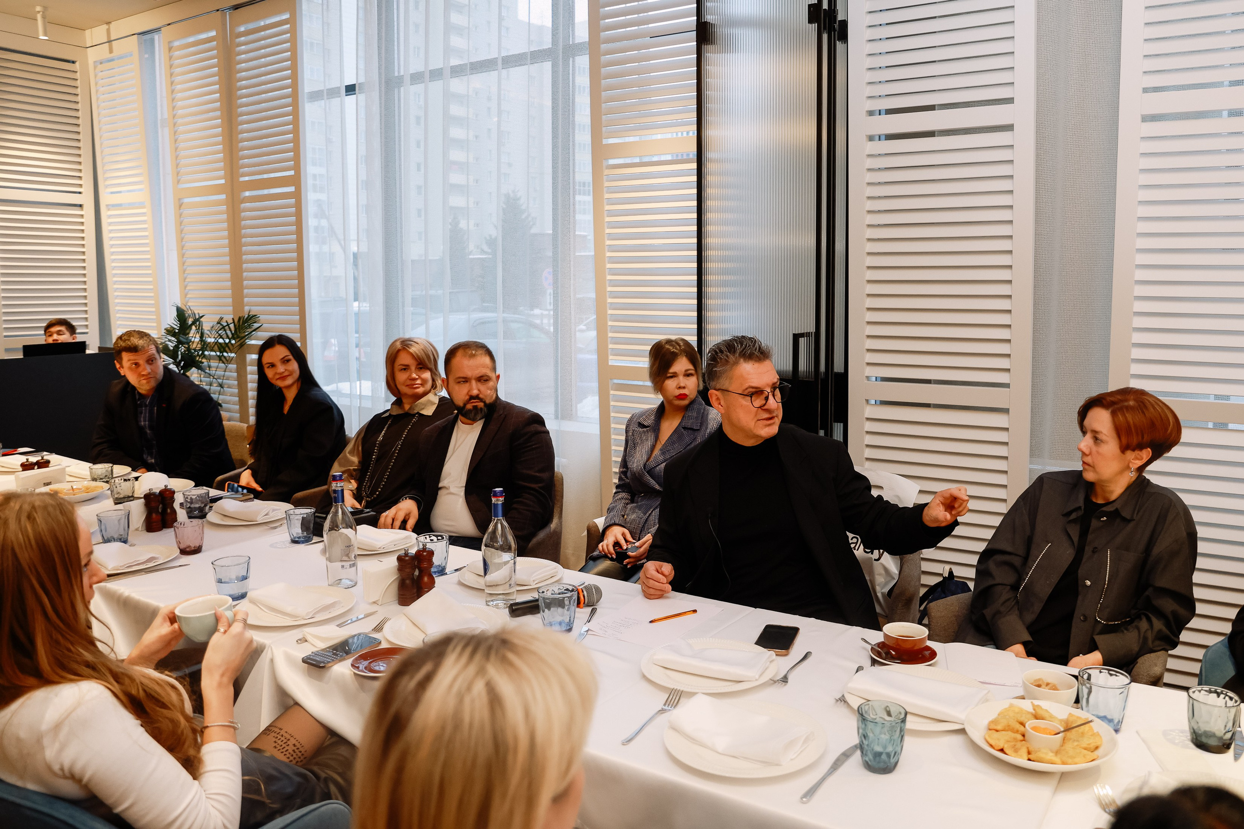Бизнес завтрак с Игорем Стояновым. Фотограф Юлия Мальцева
