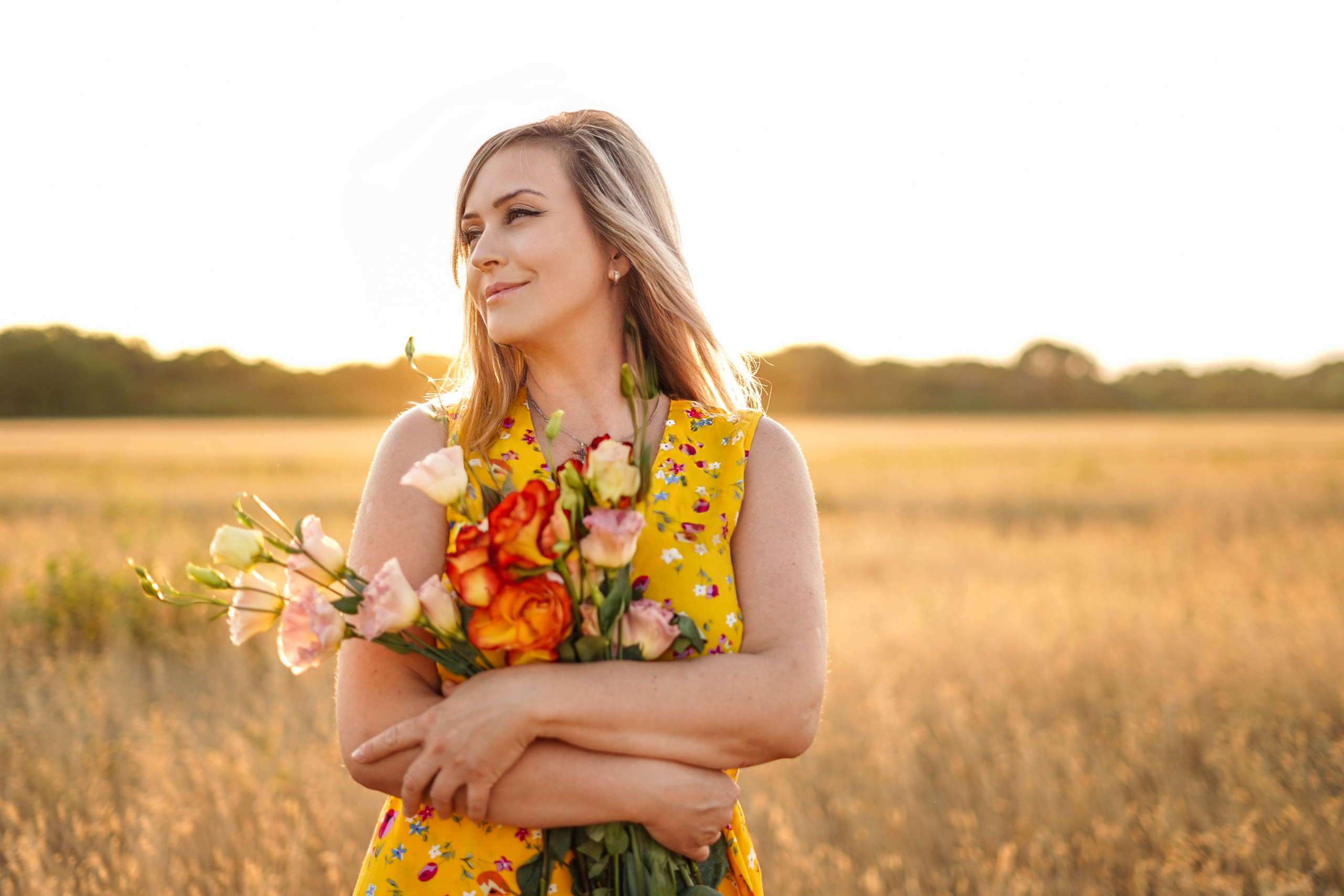 Семейная фотосессия в поле. Фотограф Москва, визуальный менеджер Дарья Шевченко