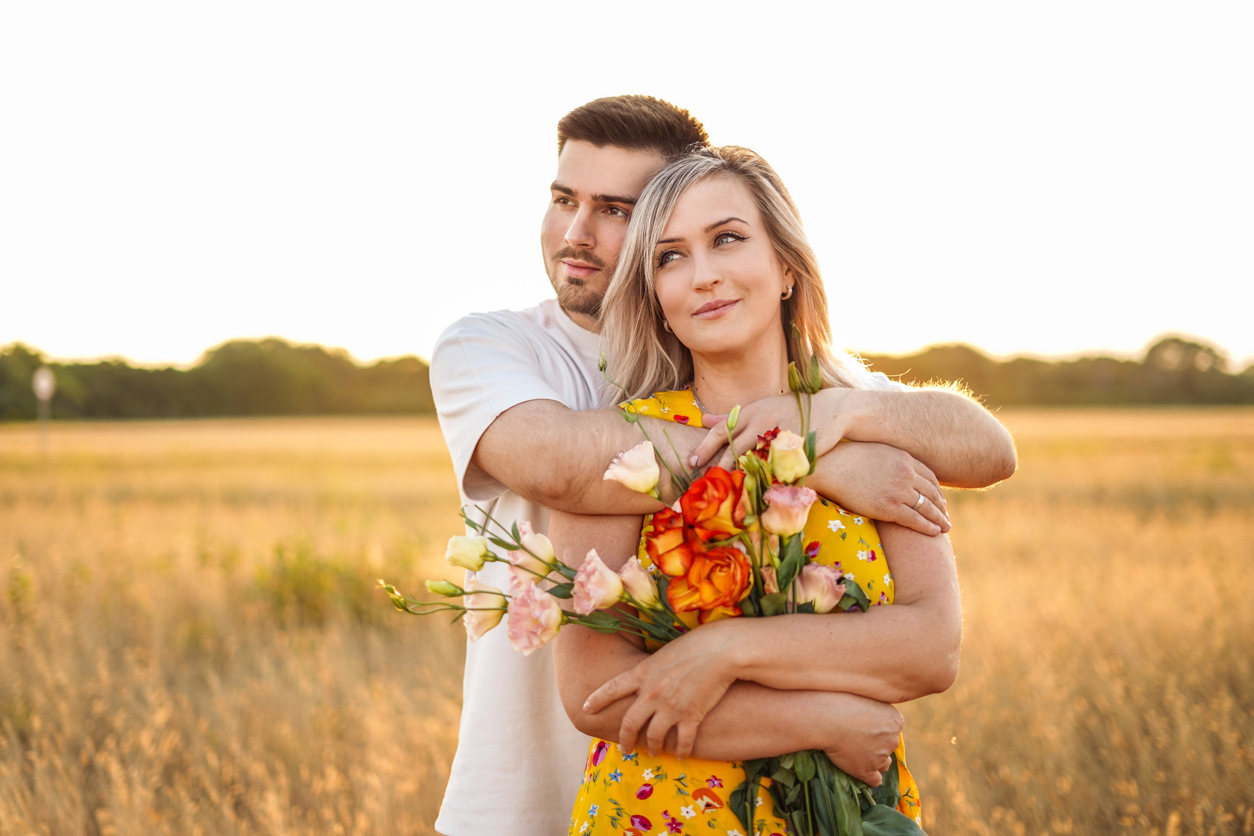 Семейная фотосессия в поле. Фотограф Москва, визуальный менеджер Дарья Шевченко