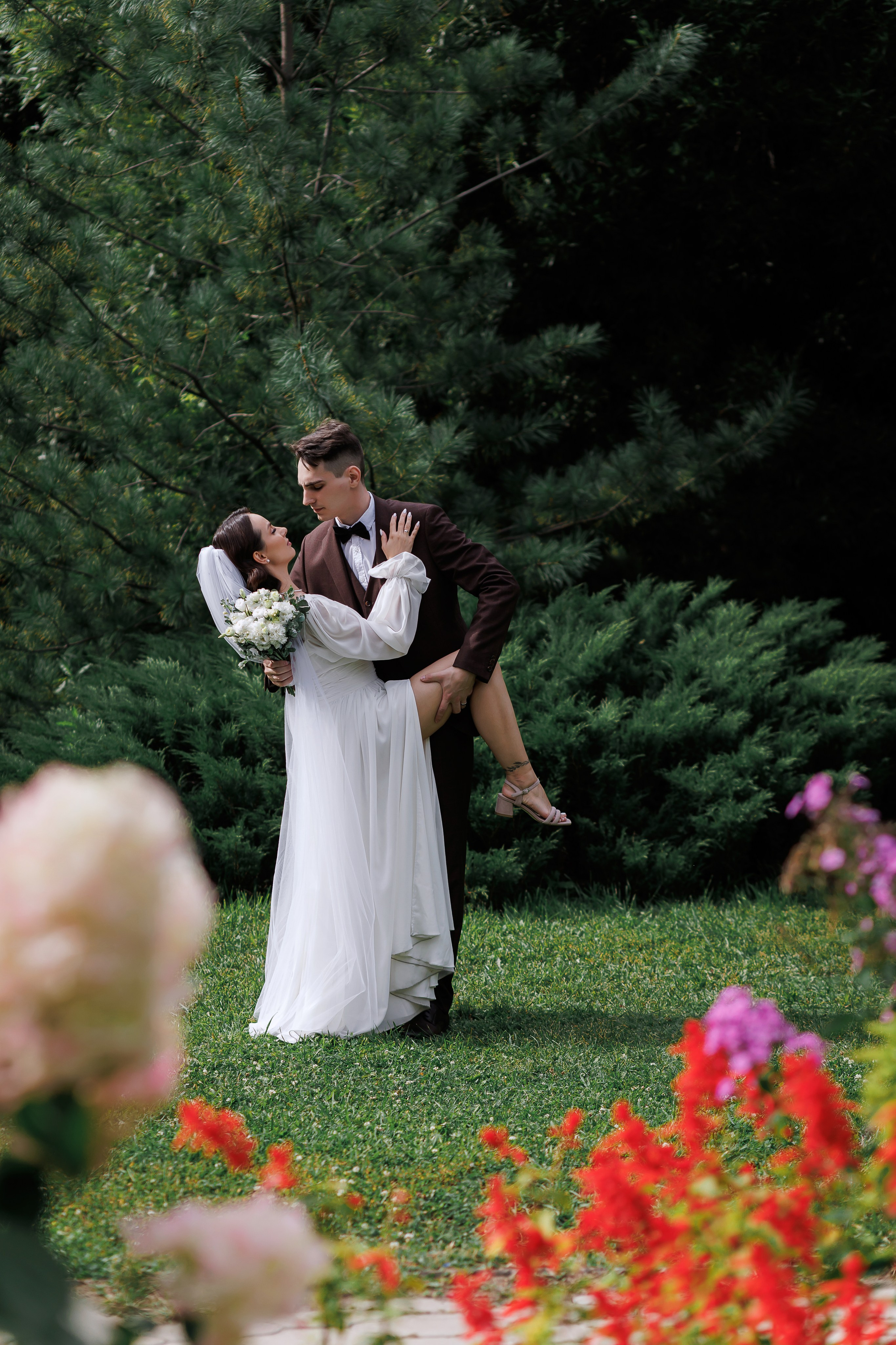 Екатерина и Денис. Свадебный фотограф в Омске Яна Савина