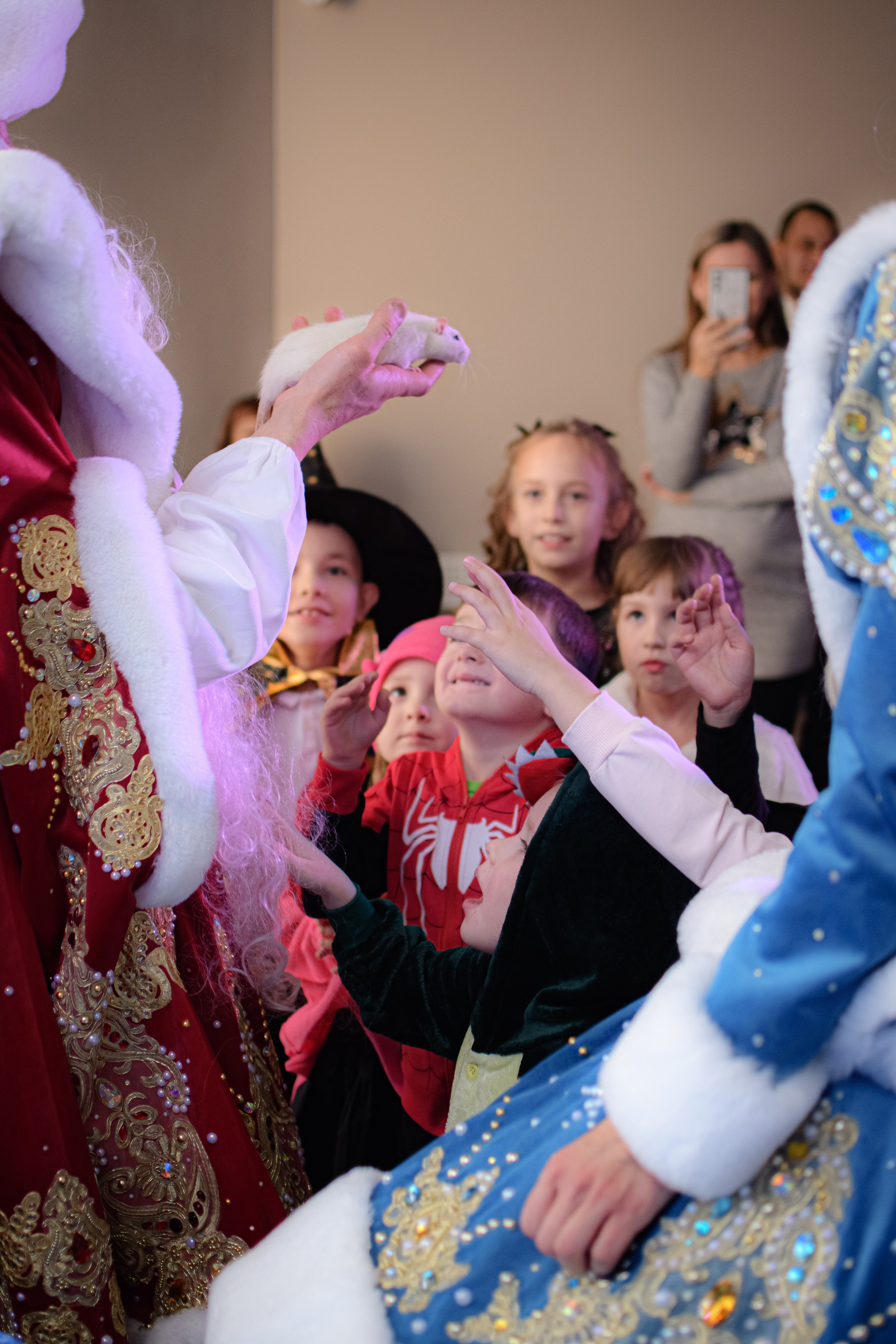 HAPPY NEW YEAR. Photokarish