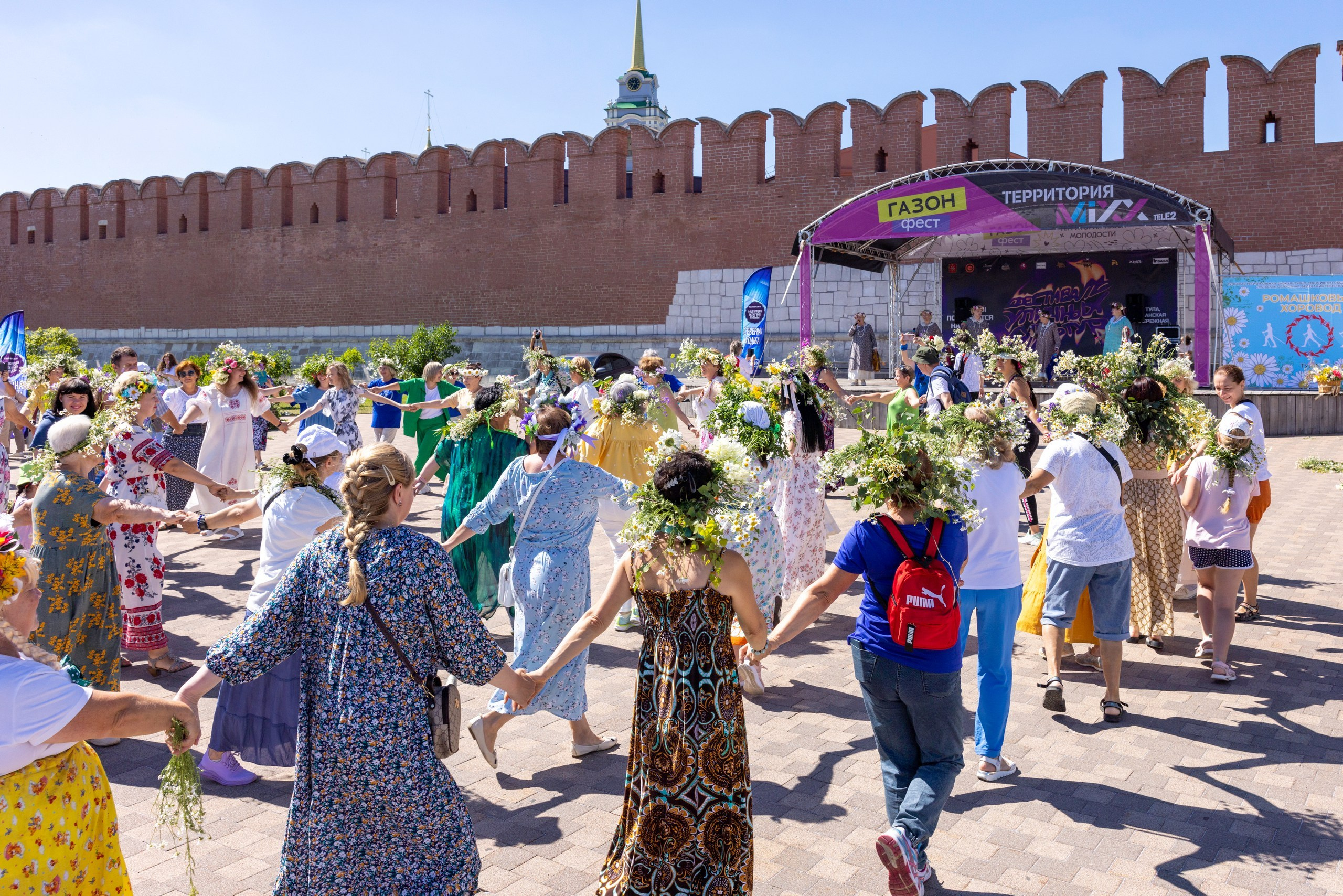 Фестиваль «Ромашковый хоровод». Северная ходьба. Фотограф в Туле Крупский АнДРей. Фотостудия «КАДР71» в Туле