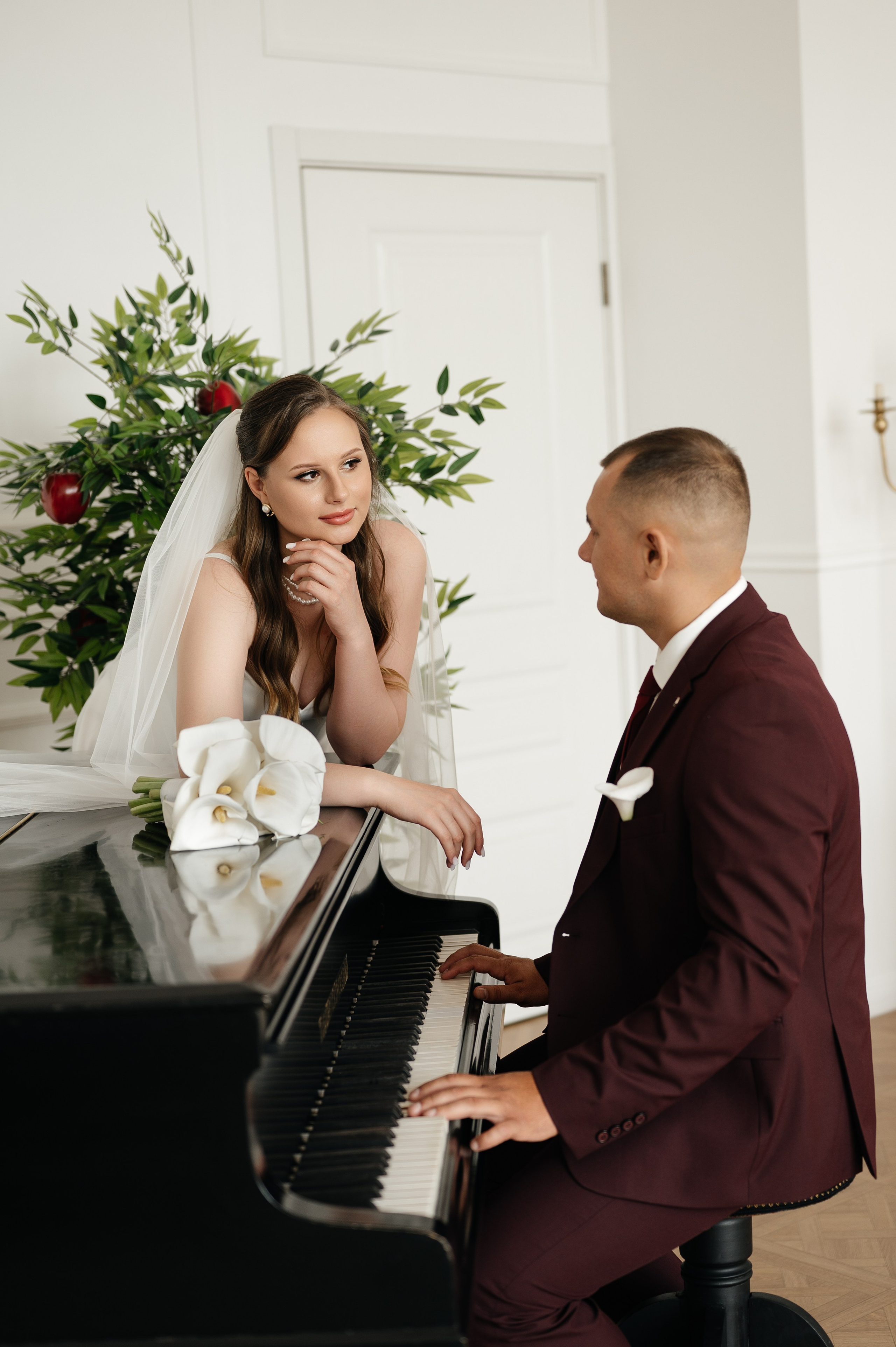 Загс (студия и прогулка). Свадебный и семейный фотограф в Краснодаре Алина Мельник