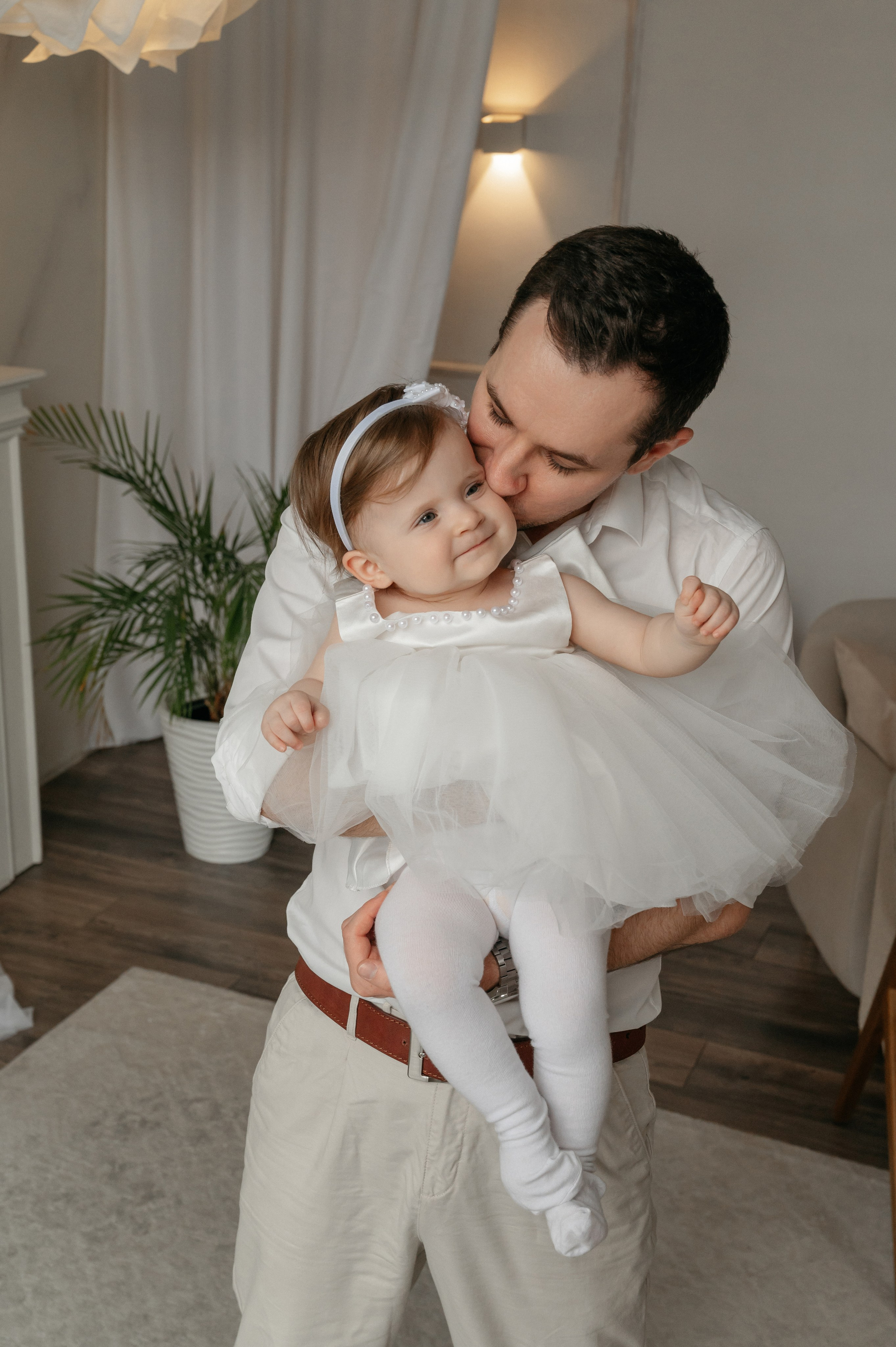 Годовасие малышки Киры в студии. Свадебный фотограф Мария Строгонова