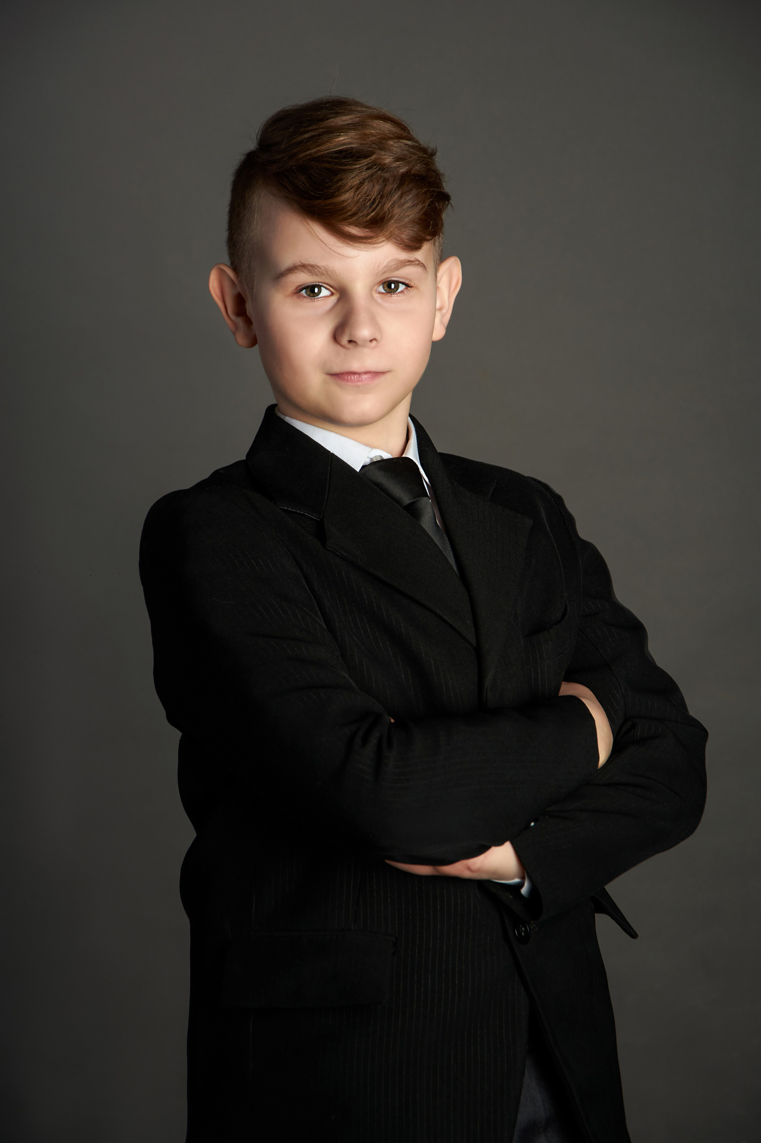 Портретная съемка в альбом. Лицей, 4-й класс. Ольга Чёкотова (Фотограф Кострома)