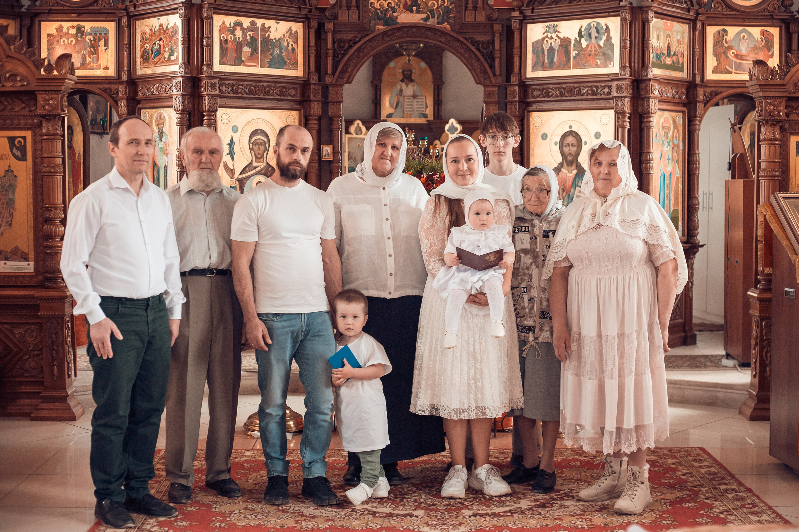 Крещение Виктории и Константина в Церкви Николая Чудотворца. Семейный и детский фотограф в Калуге Юлия Щедрина