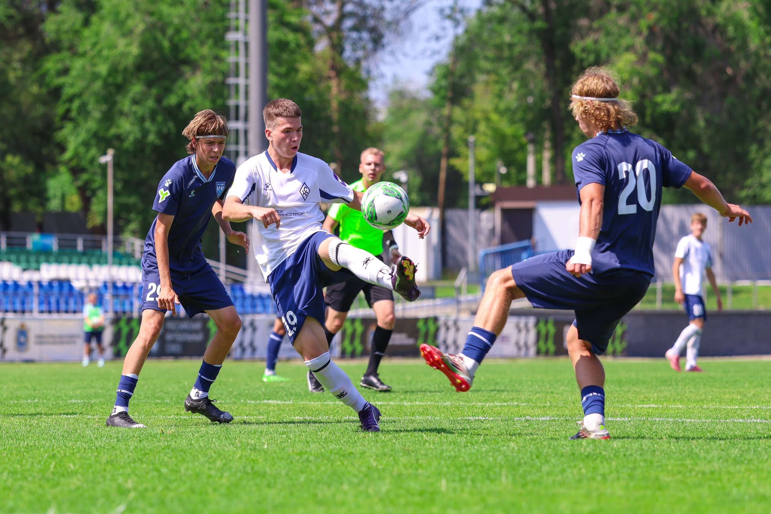 Юношеская футбольная лига U-16. Крылья Советов — Пари НН