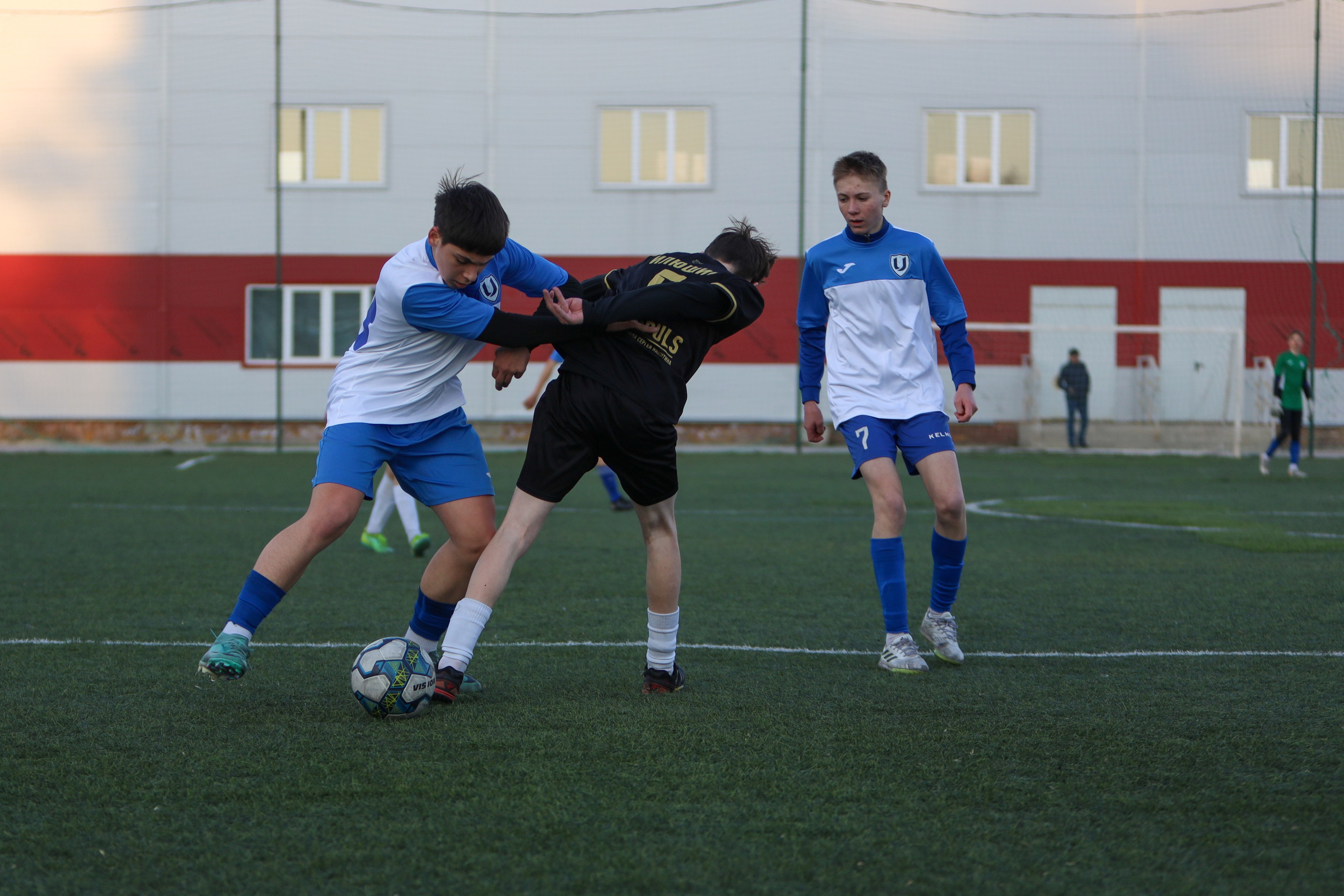 Импульс — Виктория Унион. Чемпионат СФПЛ. Молодежная футбольная лига U-15. Спортивный фотограф в Самаре