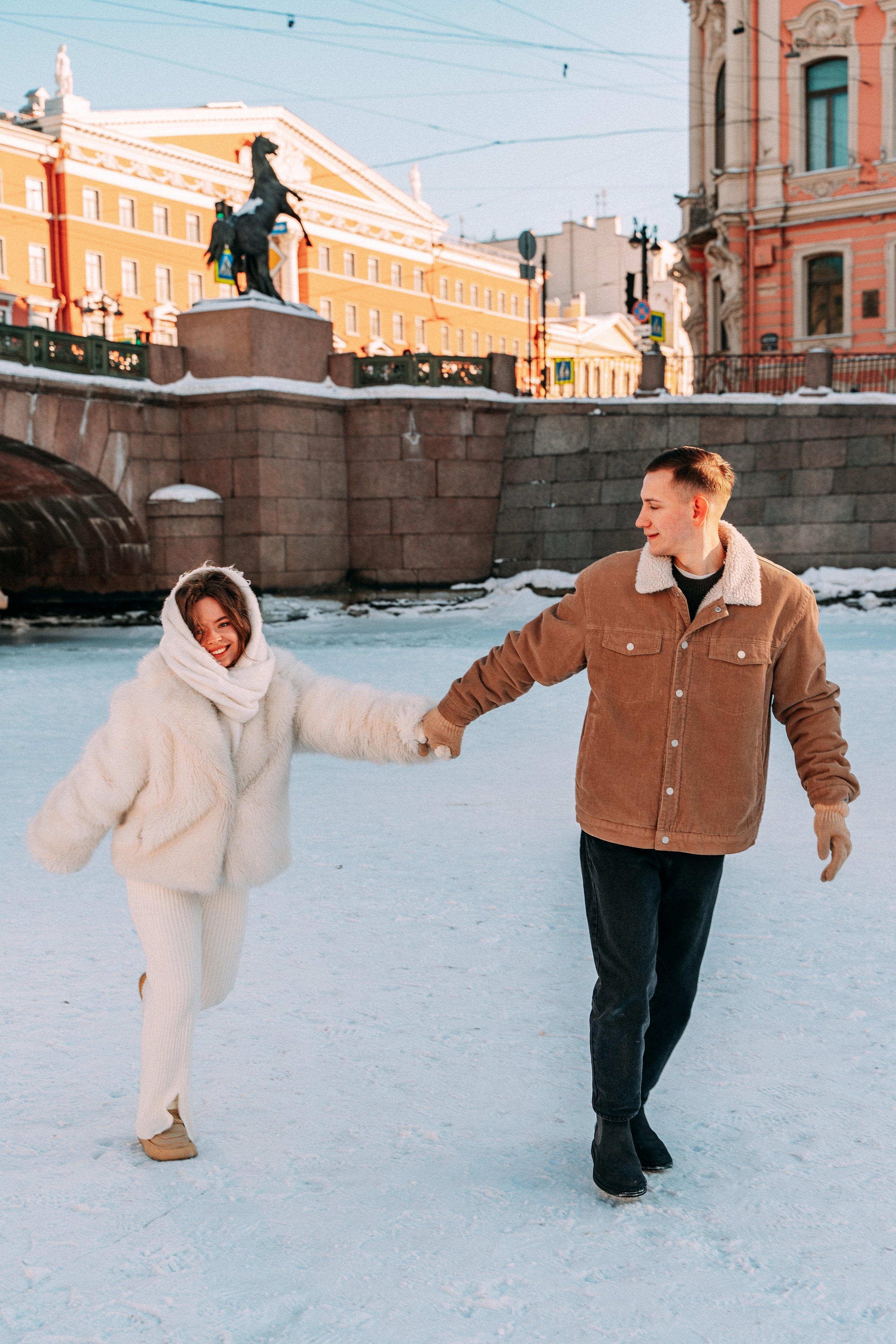 Лавстори на льду по рекам и каналам Санкт-Петербурга